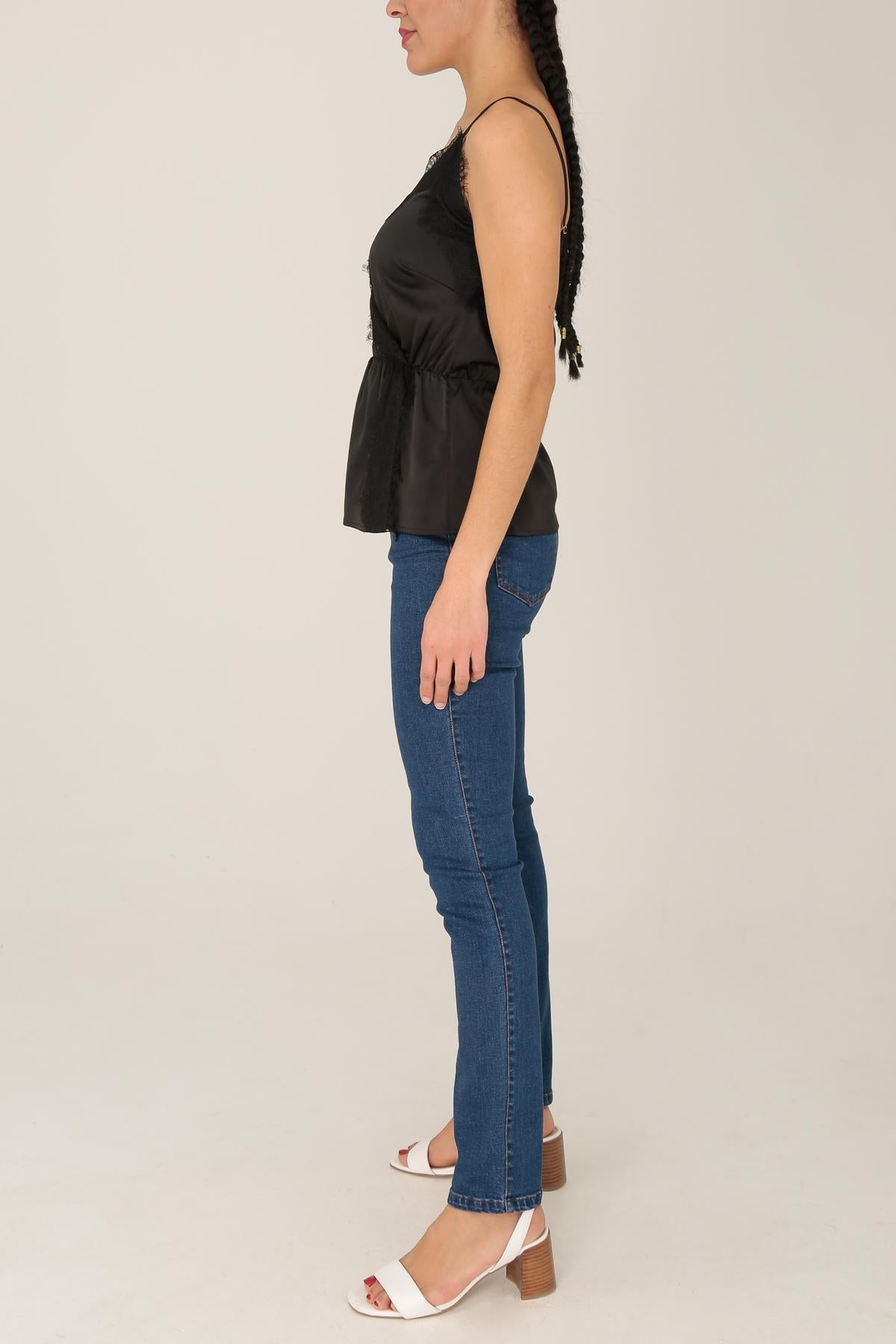 2935 Débardeur en dentelle