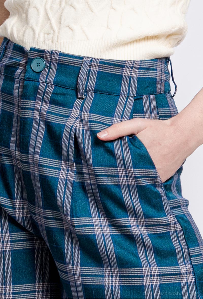 30812 Short à carreaux