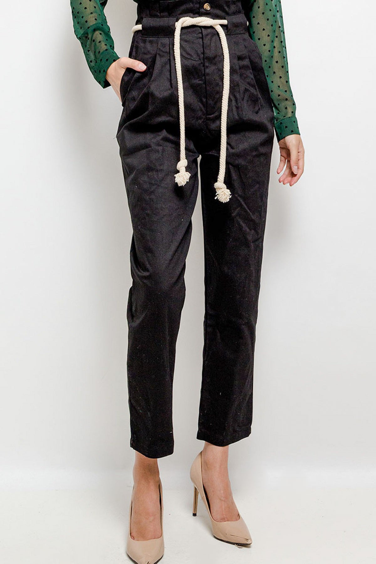 3108 Pantalon à corde