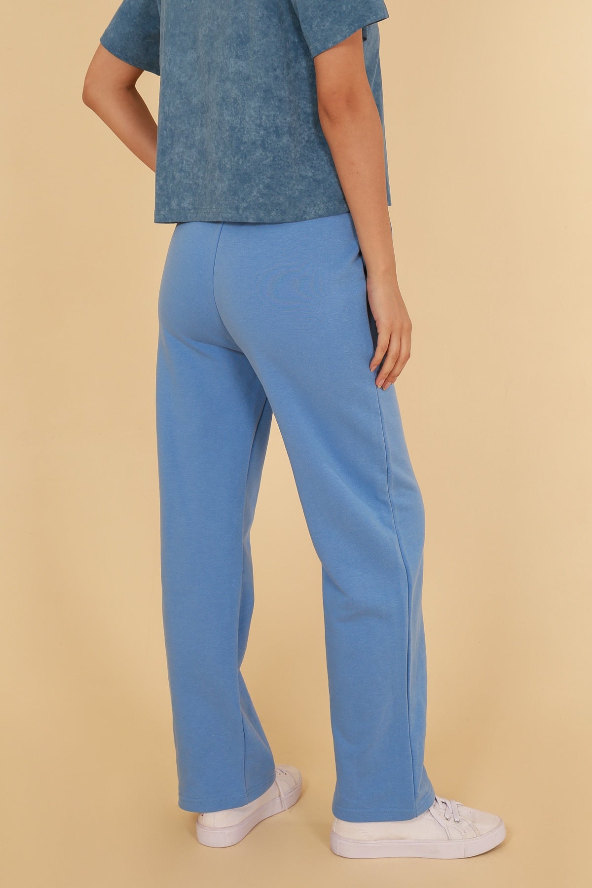 31516 Straight Jogging