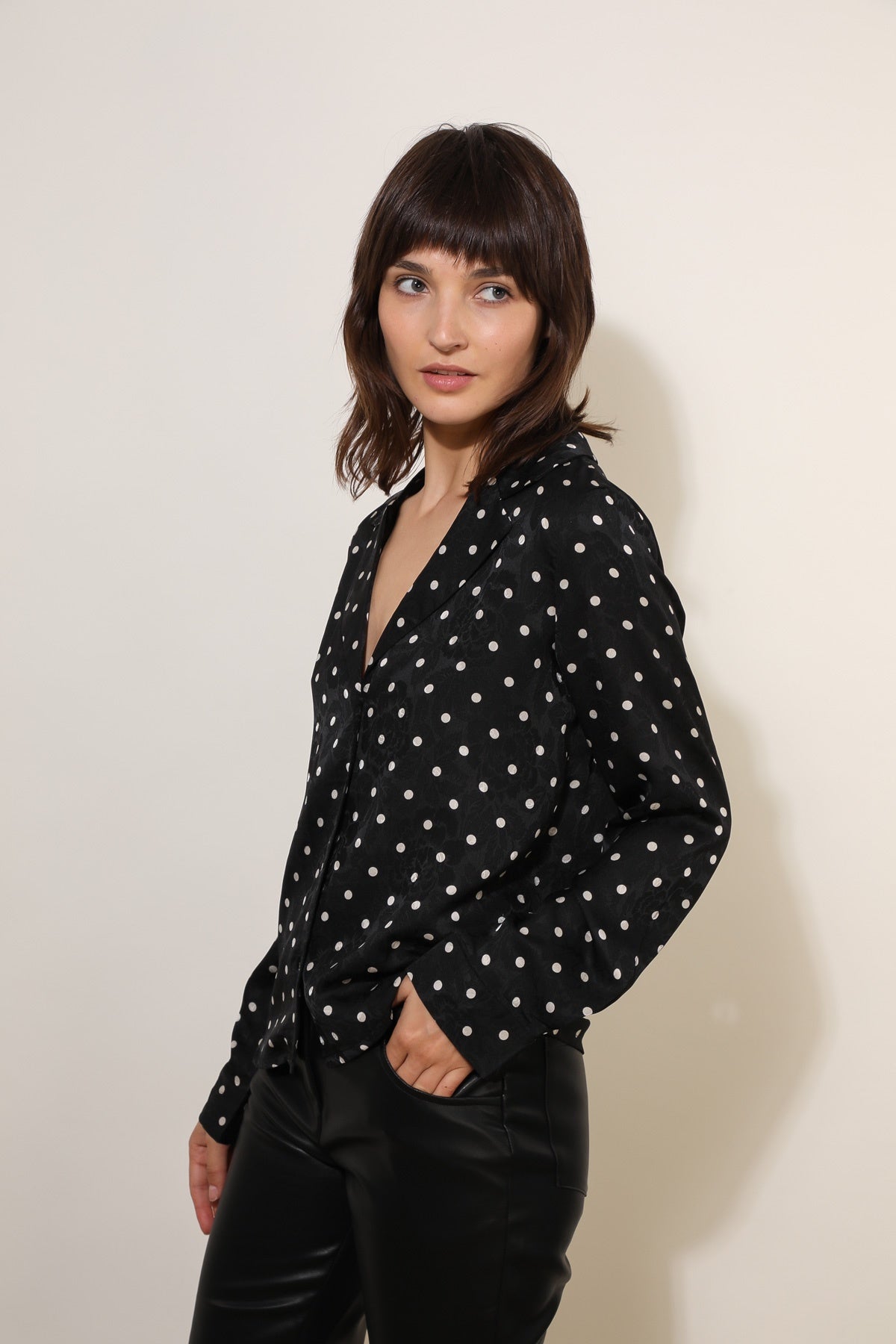 31553 Chemise à pois