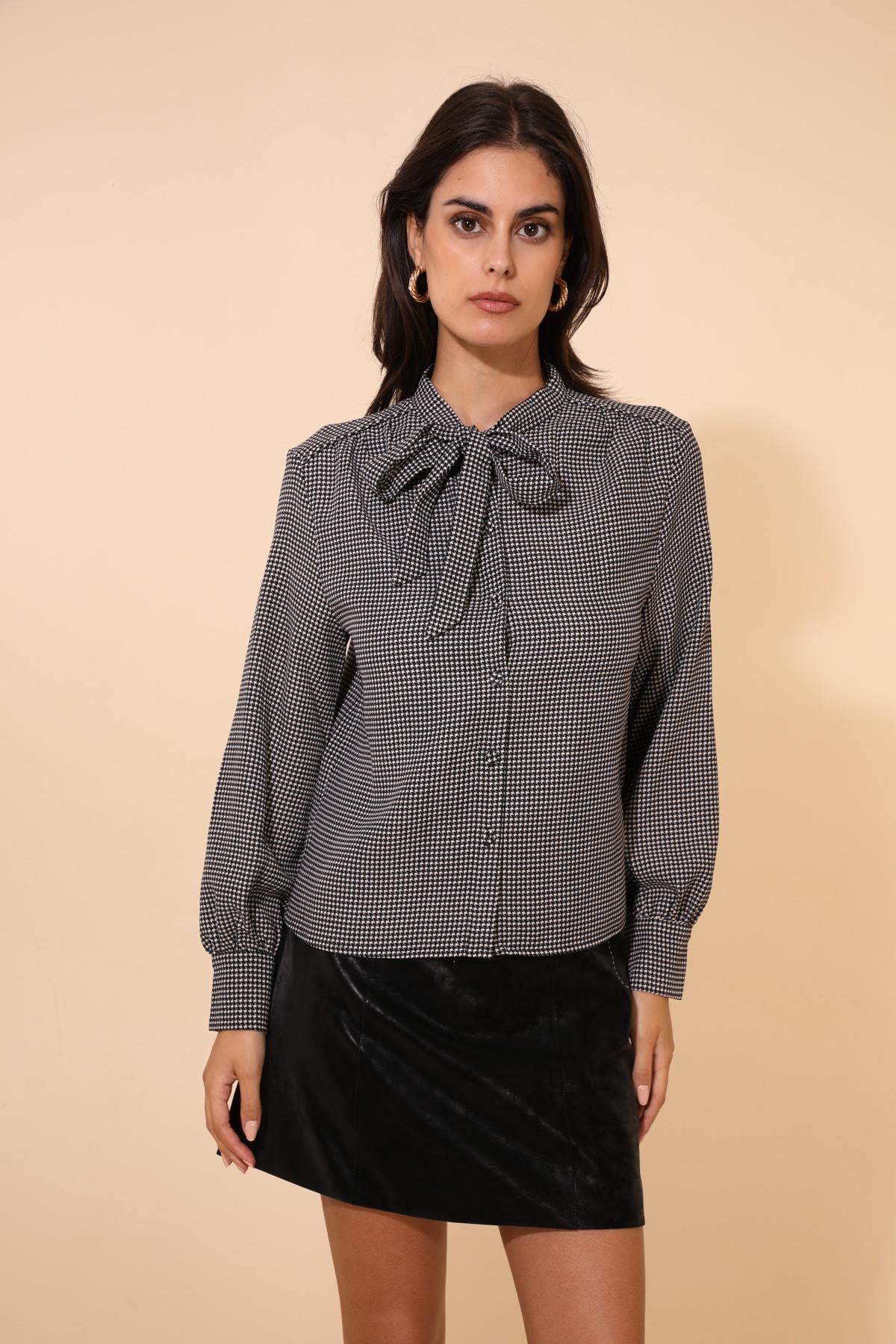 31583 Blouse pied de poule