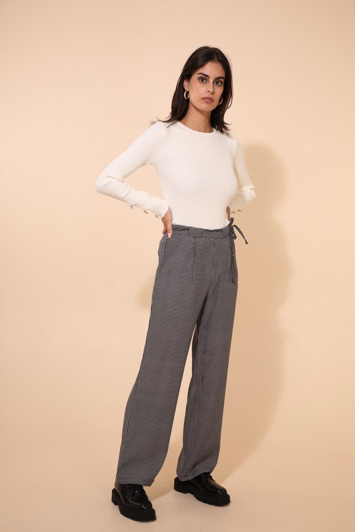 31585 Houndstooth trousers