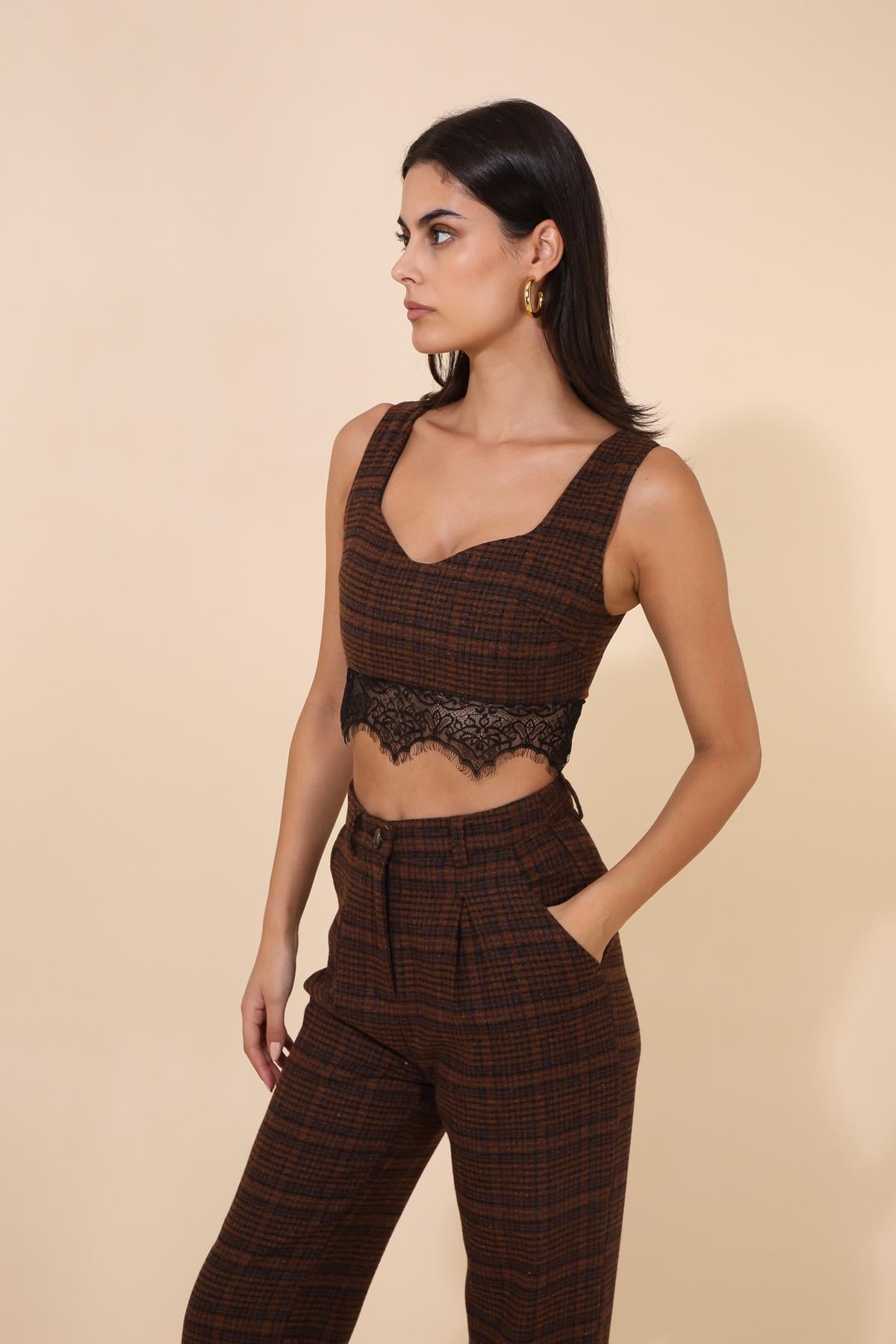 31588 Brassière à carreaux