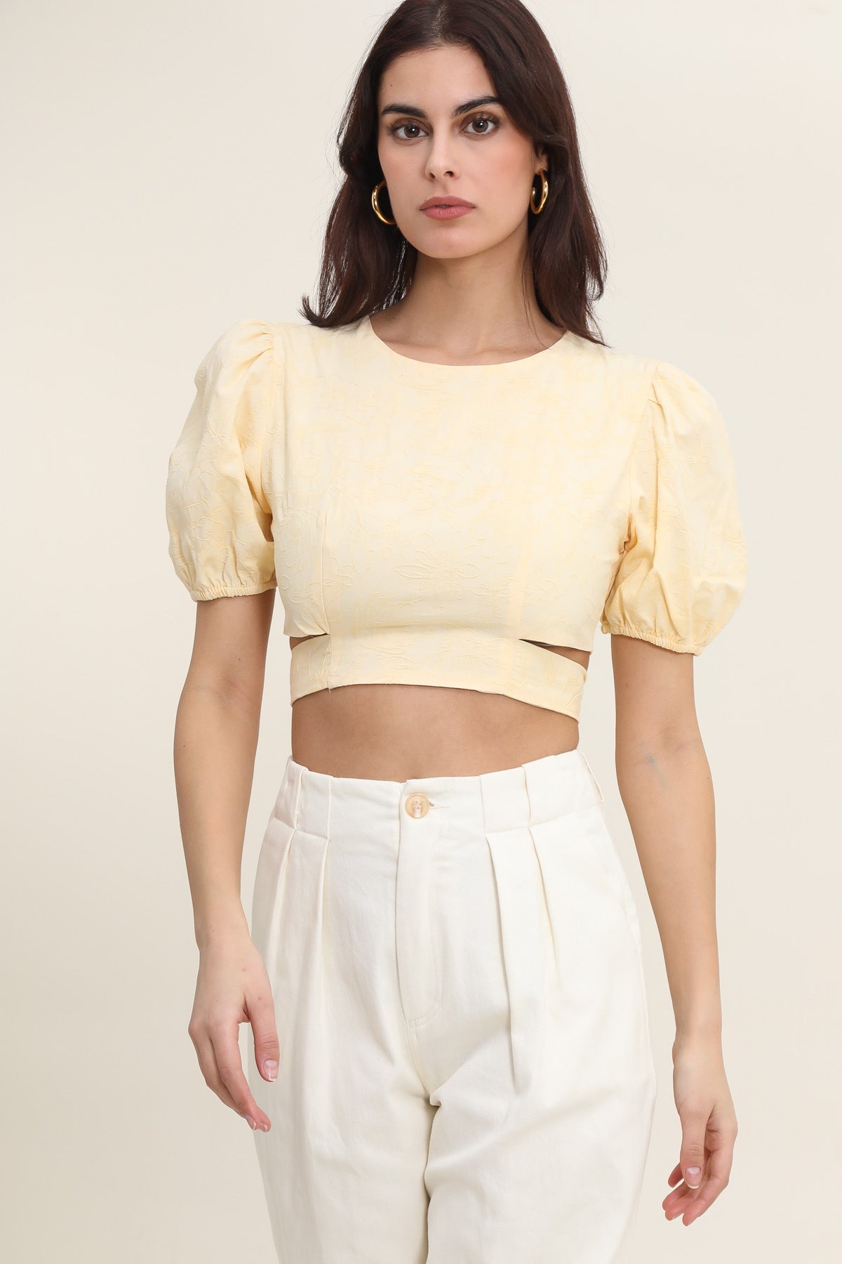 31677 Top corto floral