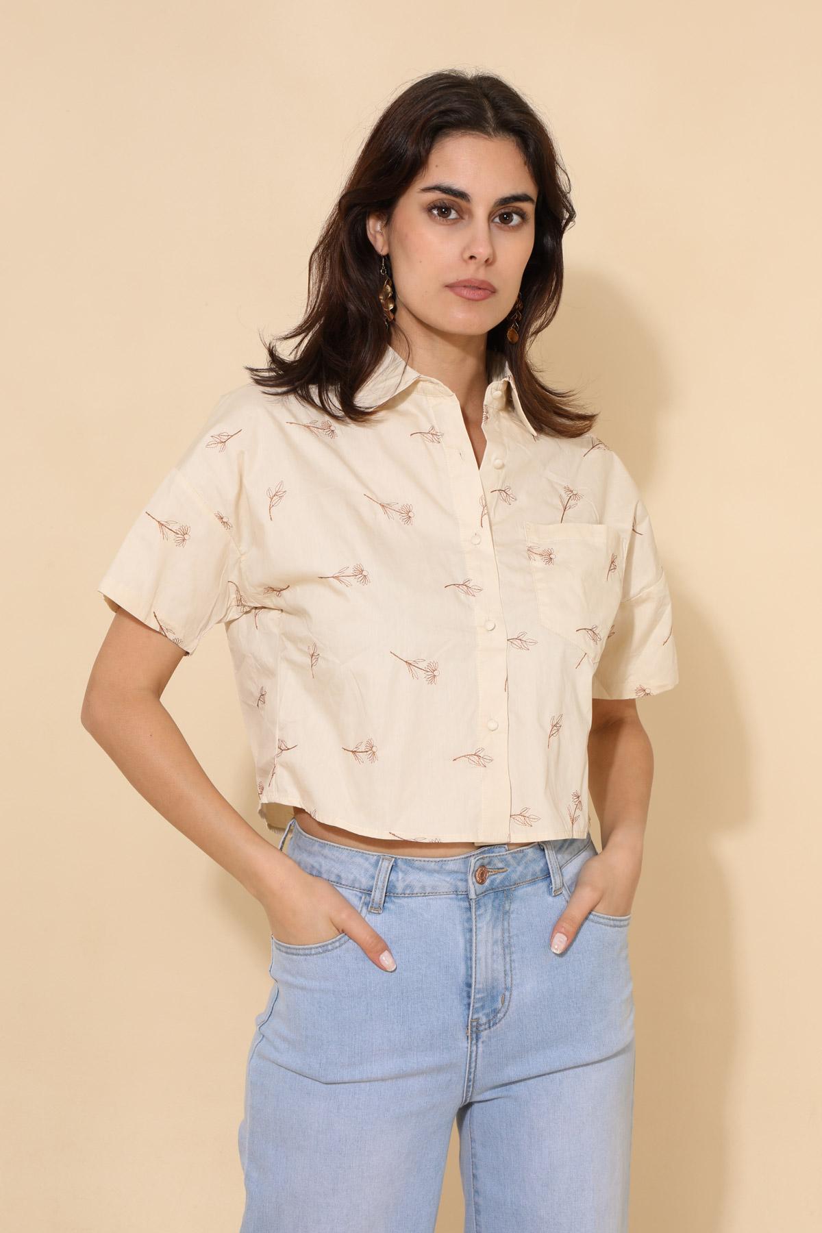 31790 Camisa bordada