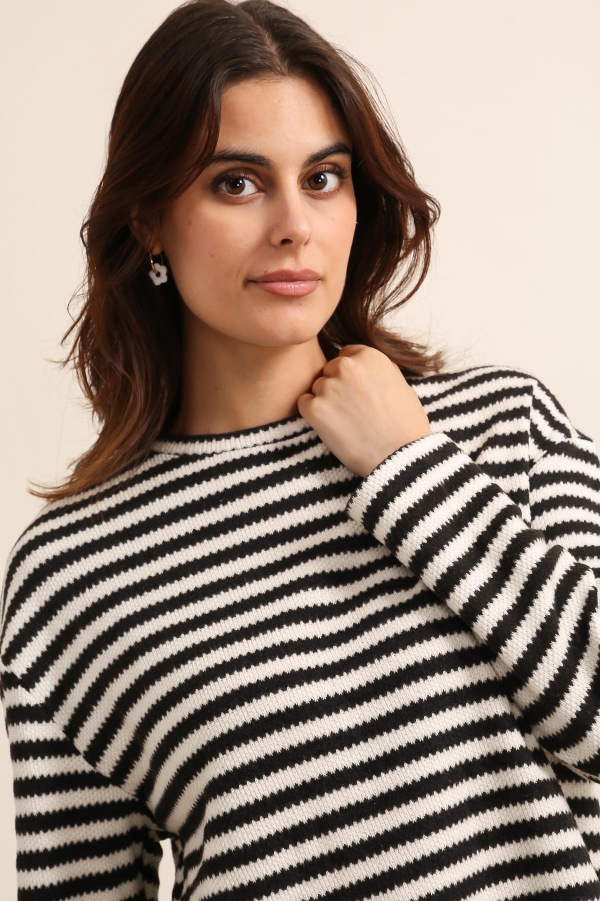 Sudadera de mujer de rayas, cuello redondo, manga larga - 31810