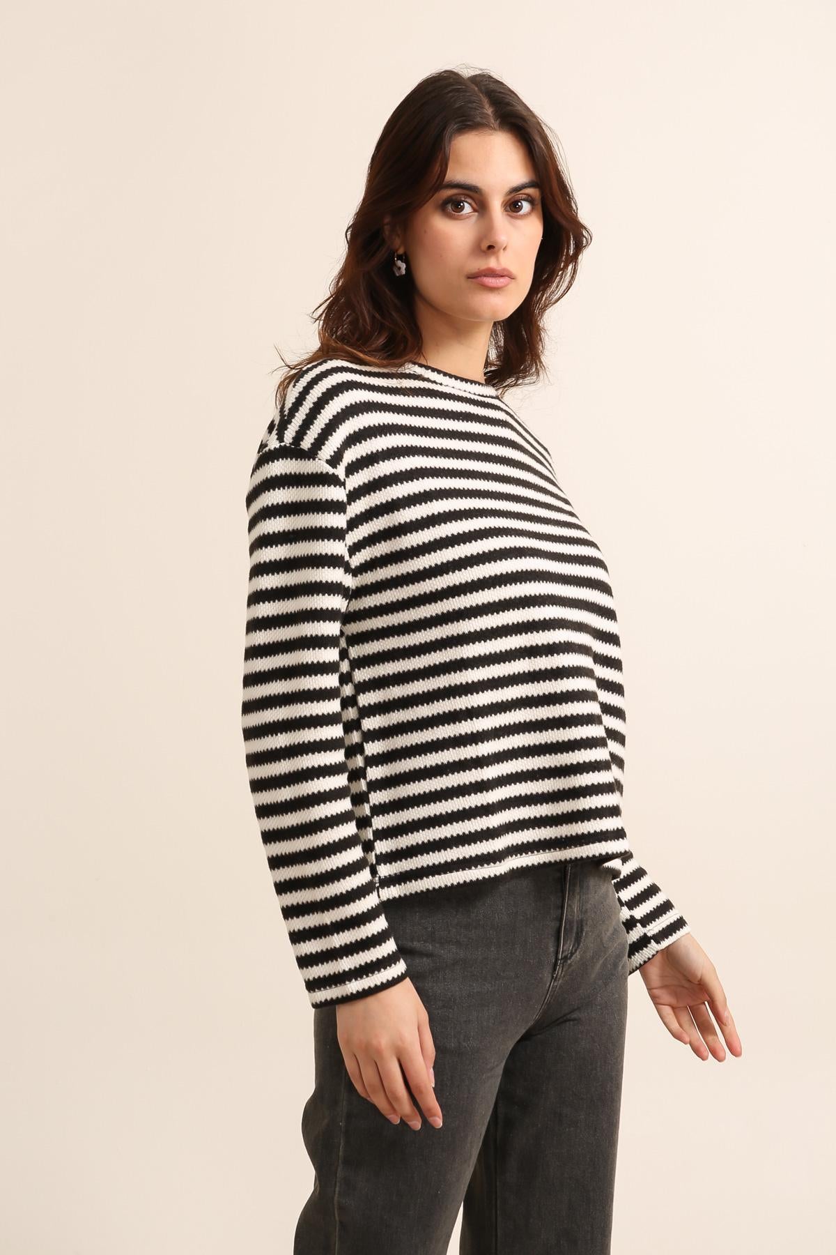 Sudadera de mujer de rayas, cuello redondo, manga larga - 31810