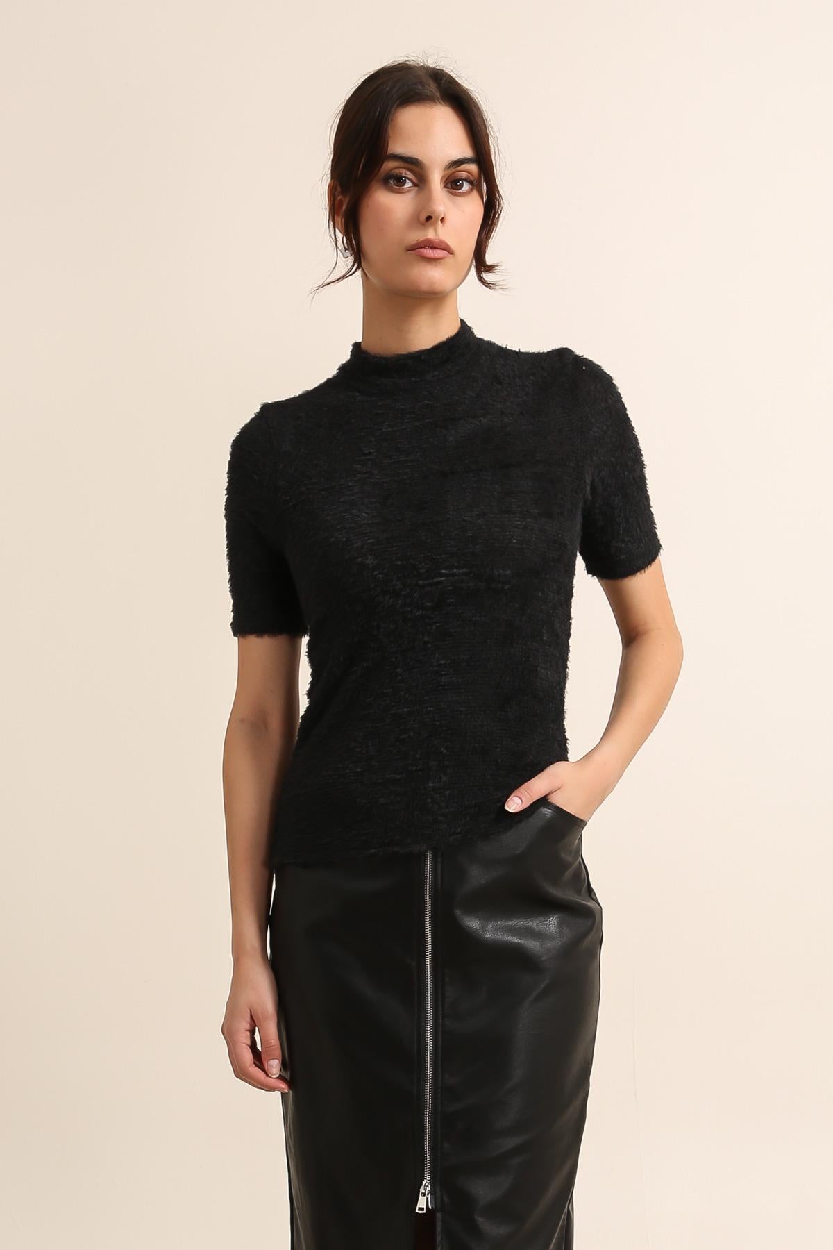 31815 Top façon fourrure