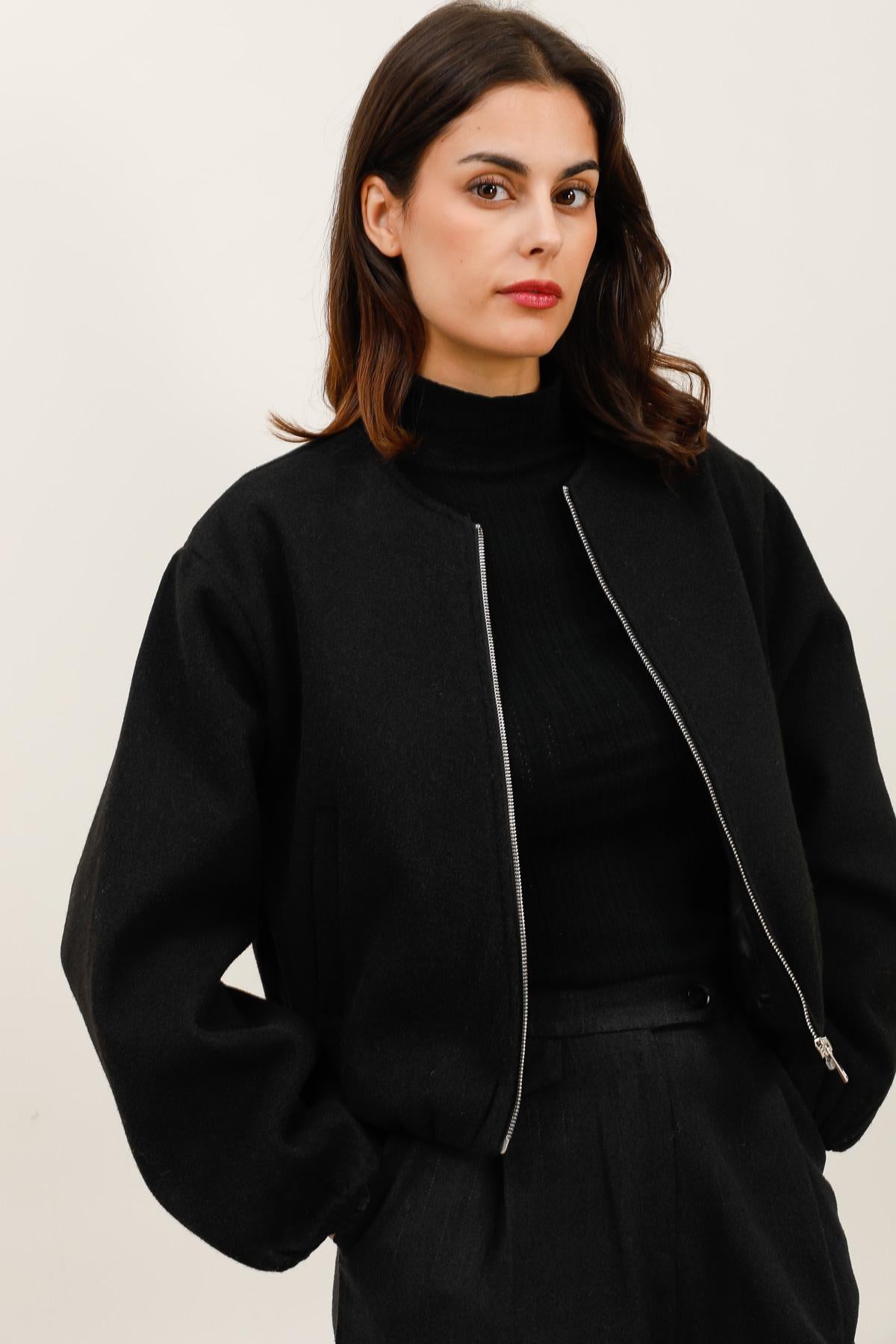 32067 Veste en lainage