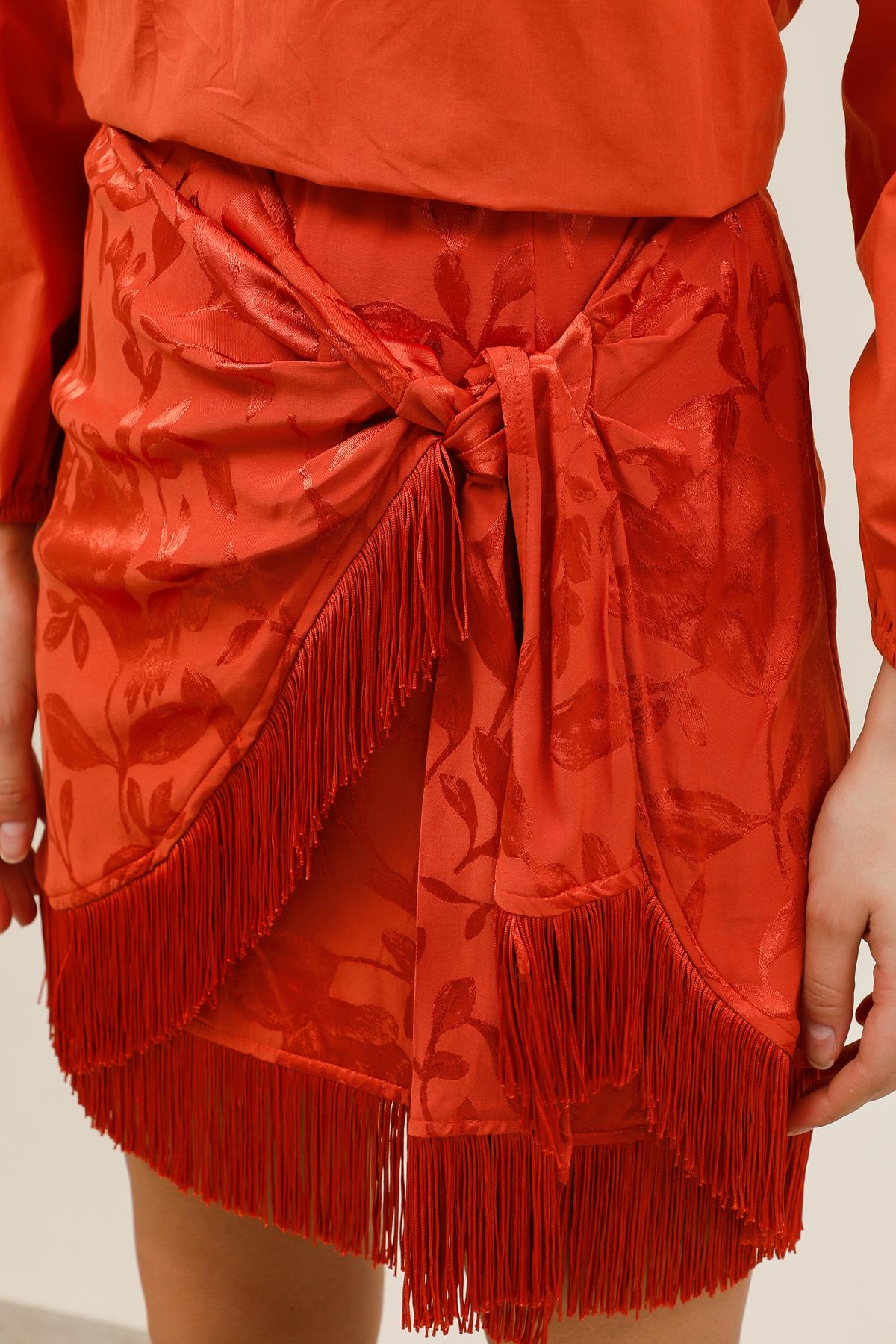 32171 Jupe satinée fleurie