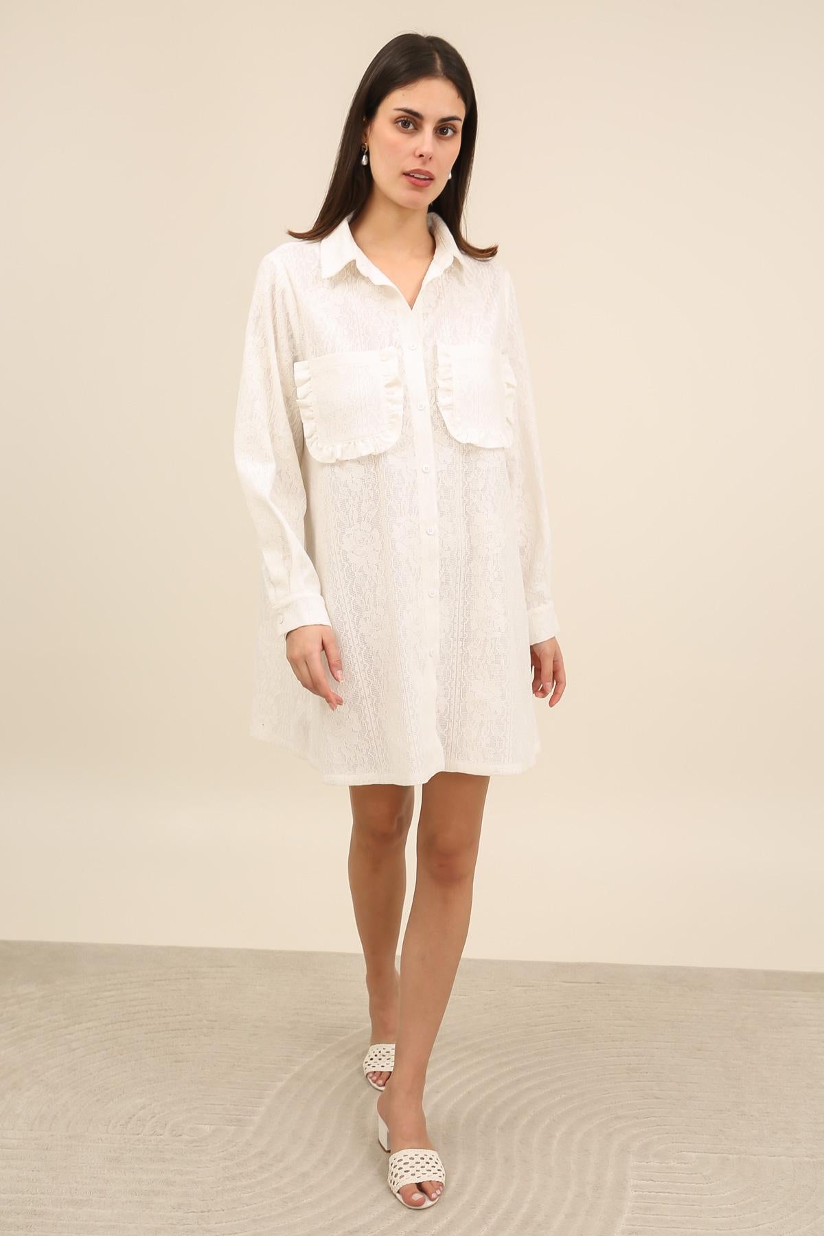 32198 Robe chemise en dentelle