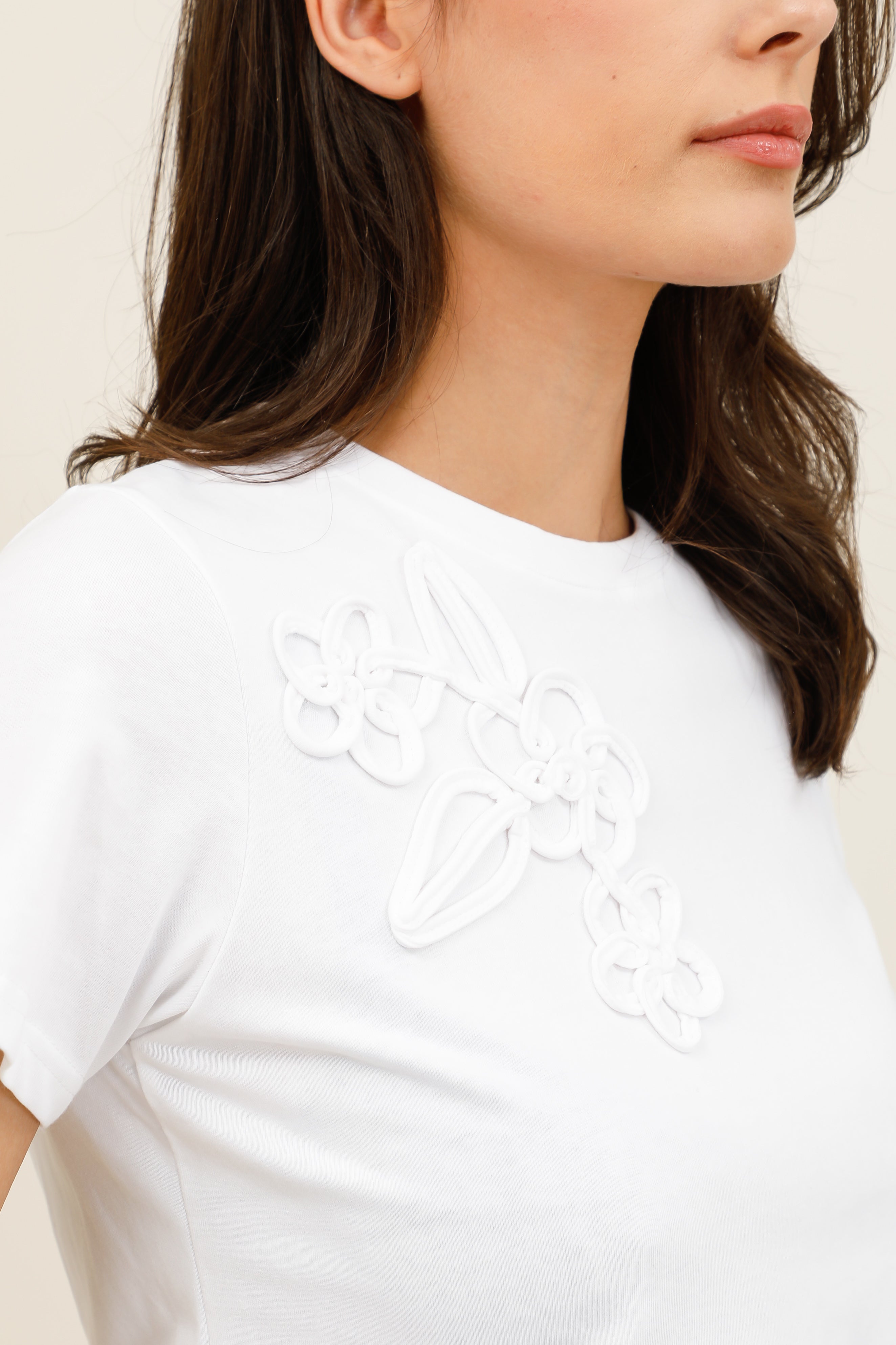 T-shirt femme broderie florale relief manches courtes - 32215