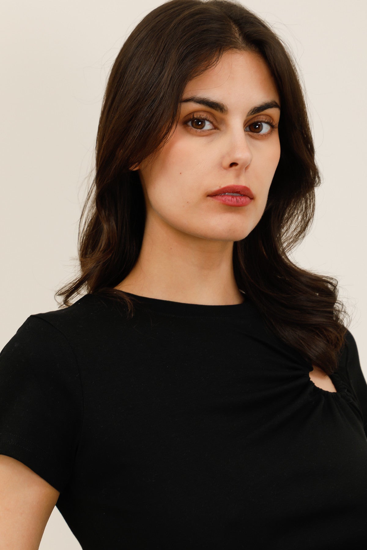 T-shirt détail cœur ajouré femme - 32232