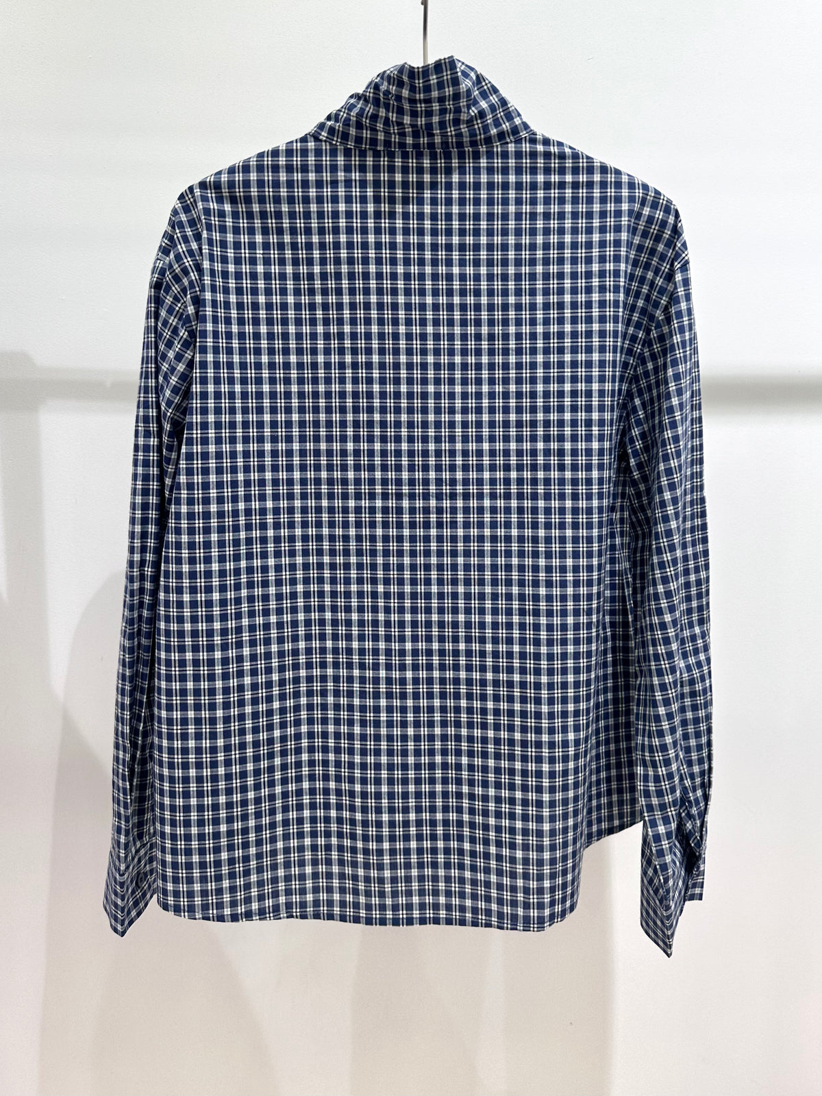 Camisa de cuadros con cuello cruzado asimétrico y cierre de botones para mujer - 32251