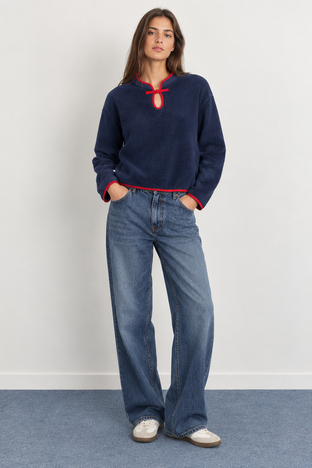 Fleece Sweatshirt with Open Collar and Contrast Bow - 32263