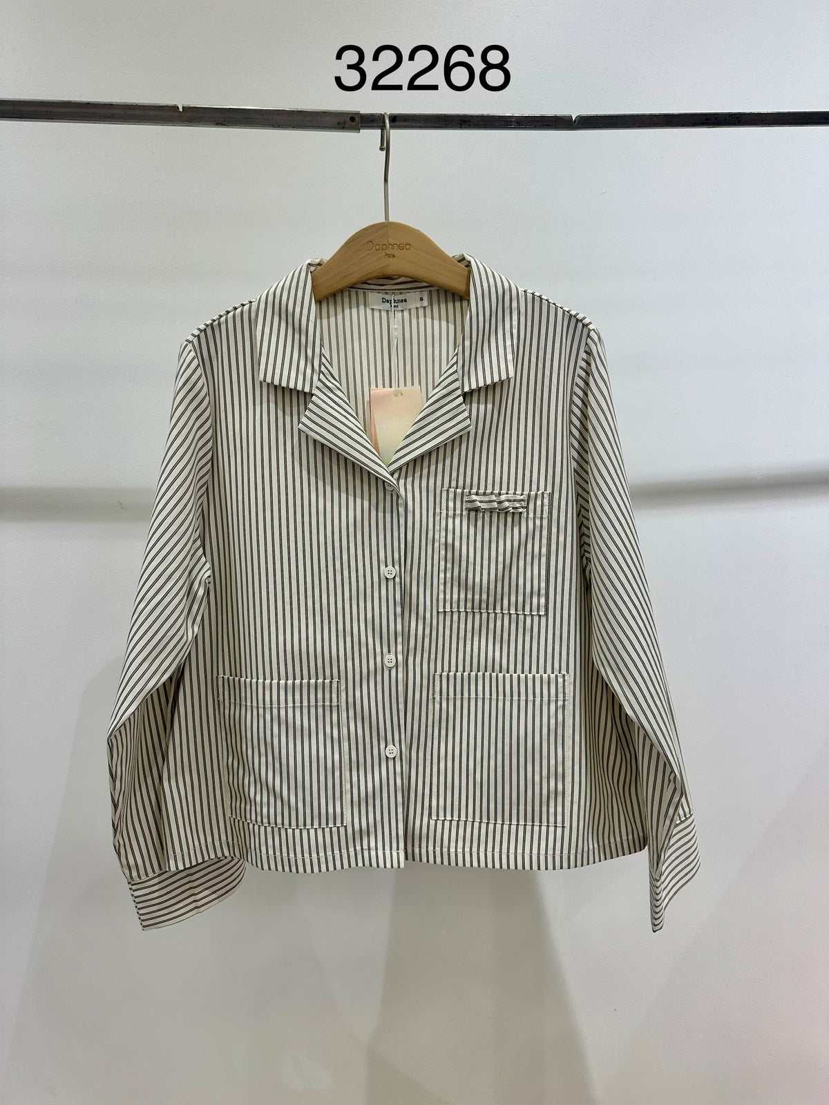 Camisa de trabajo de rayas con bolsillos de parche - 32268