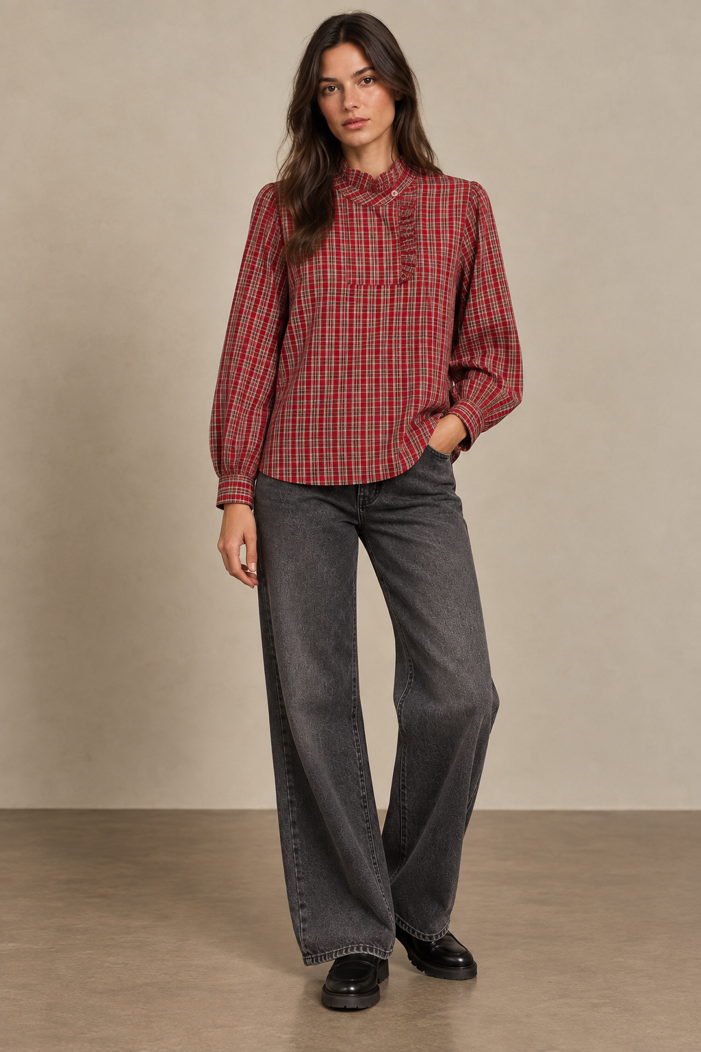 Blouse à Carreaux Col Montant Volanté et Patte Asymétrique - 32277