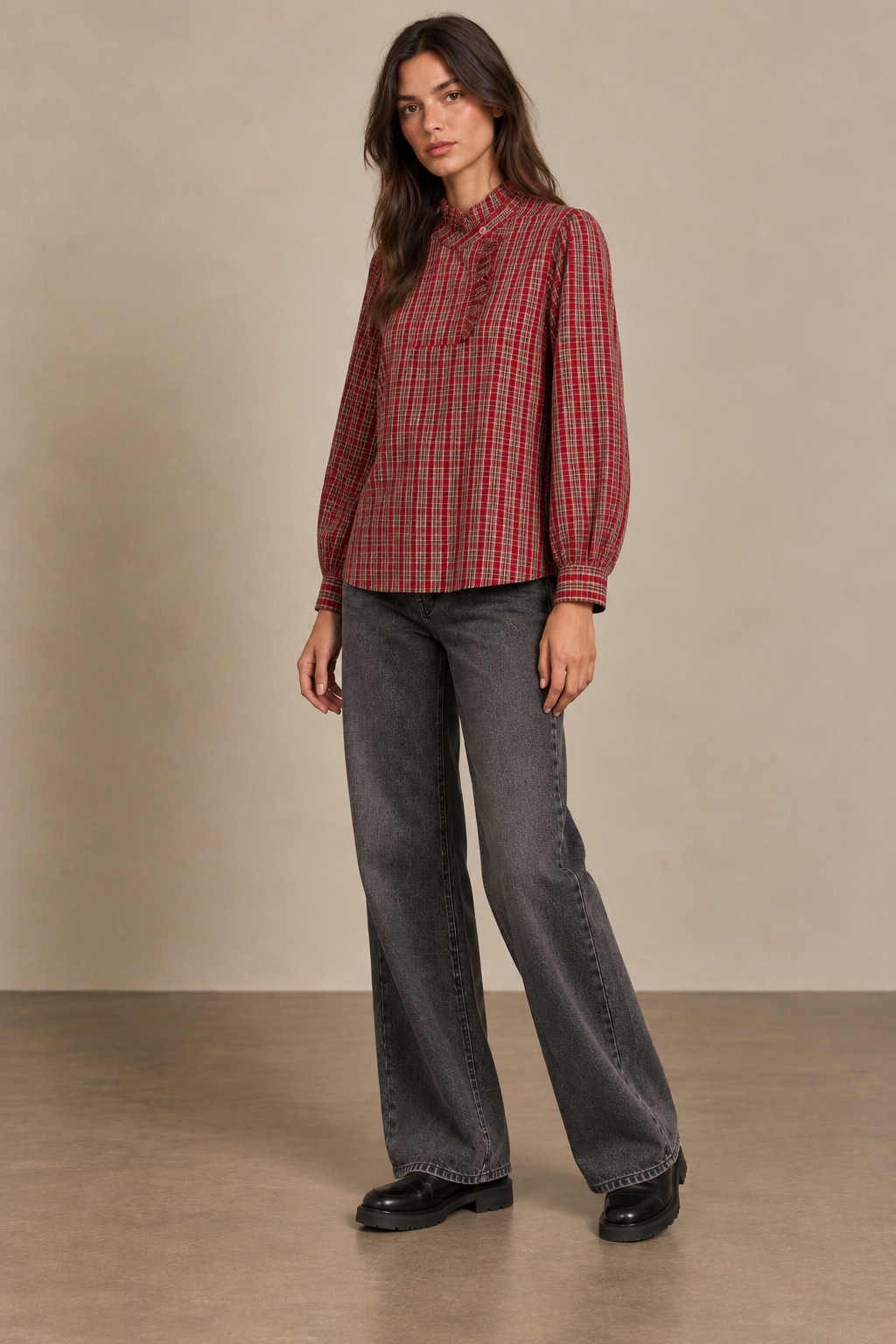 Blouse à Carreaux Col Montant Volanté et Patte Asymétrique - 32277