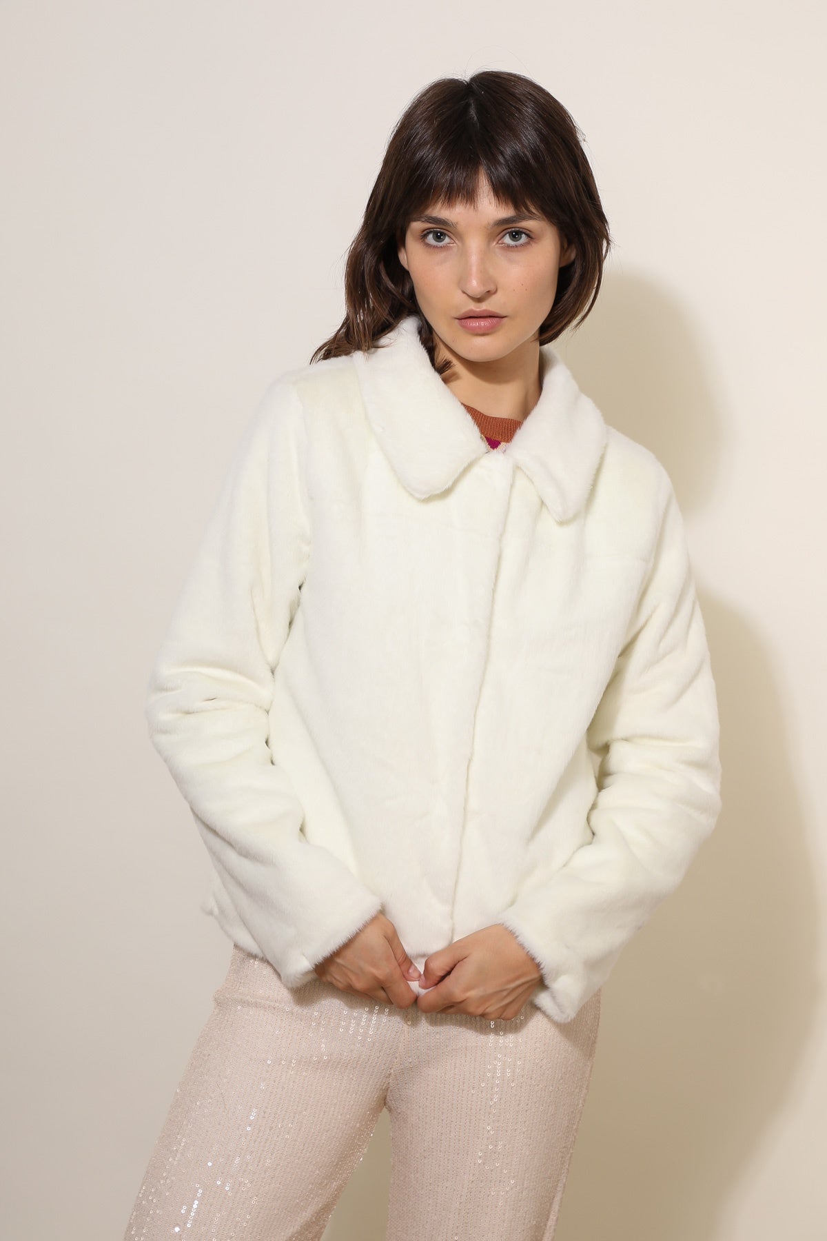 3259 Veste à fourrure