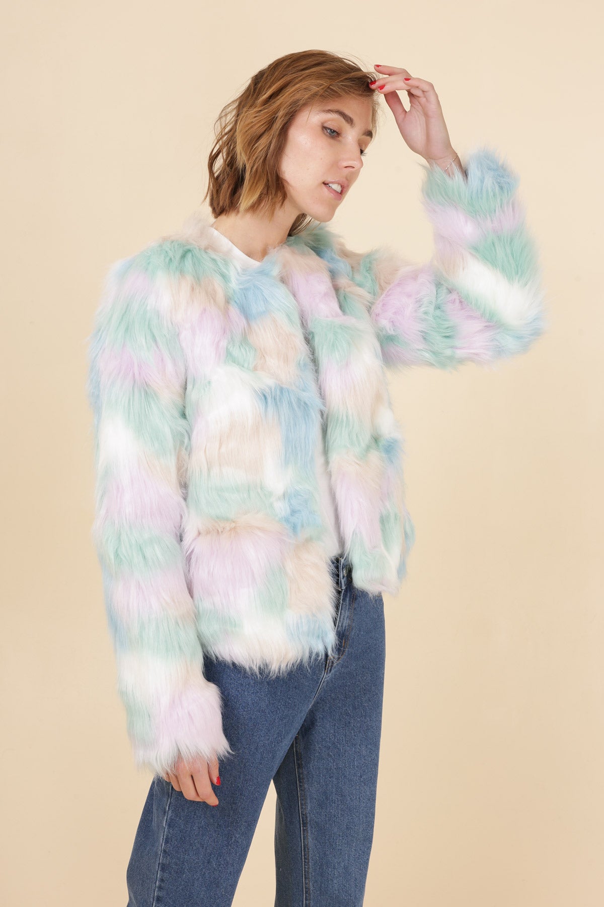 3566 Veste fausse fourrure