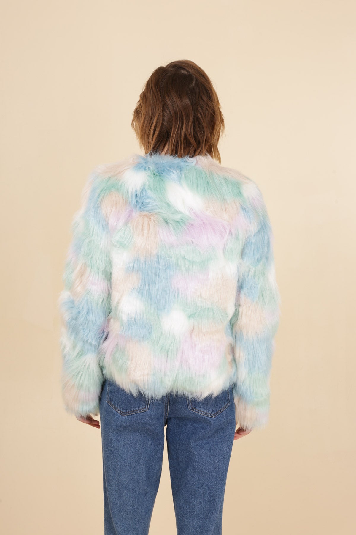 3566 Veste fausse fourrure