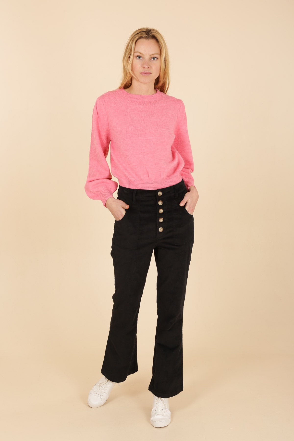 3672 Pantalon en daim