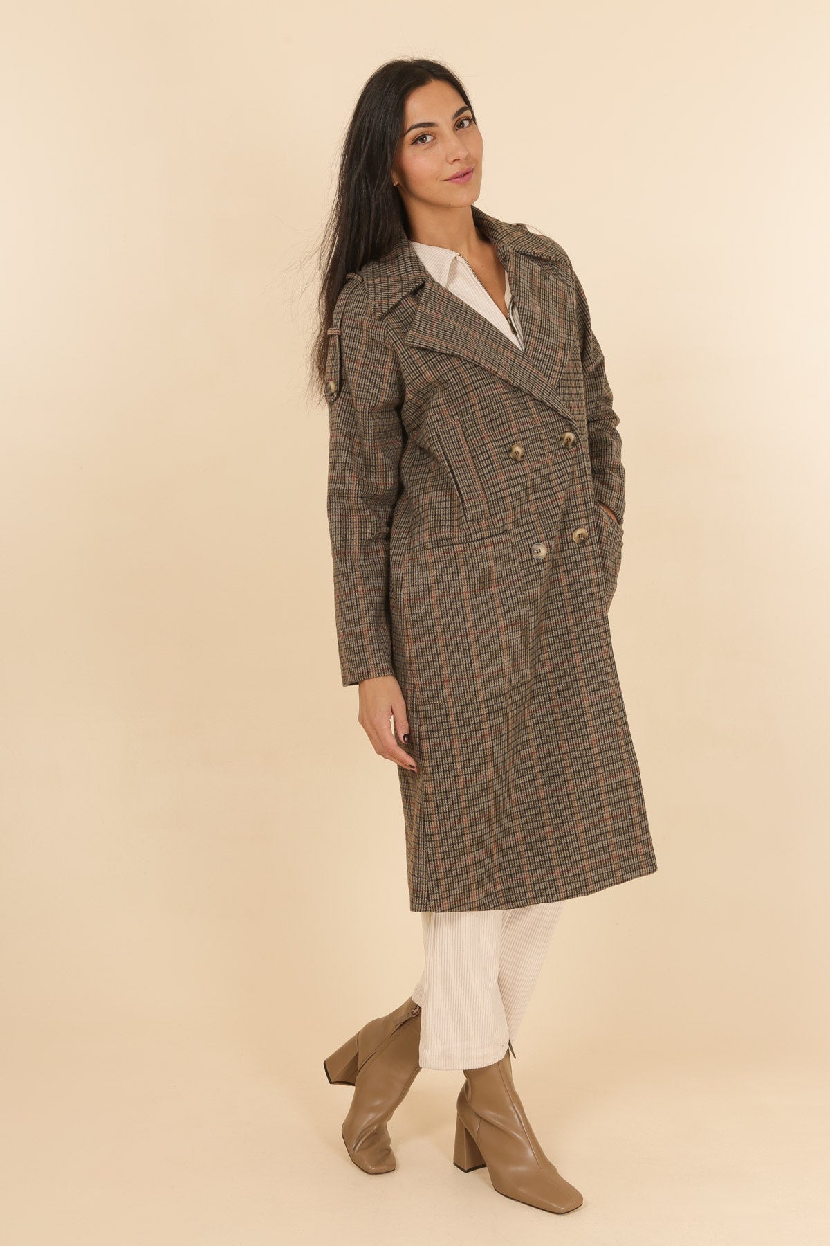 3818 Manteau à carreaux