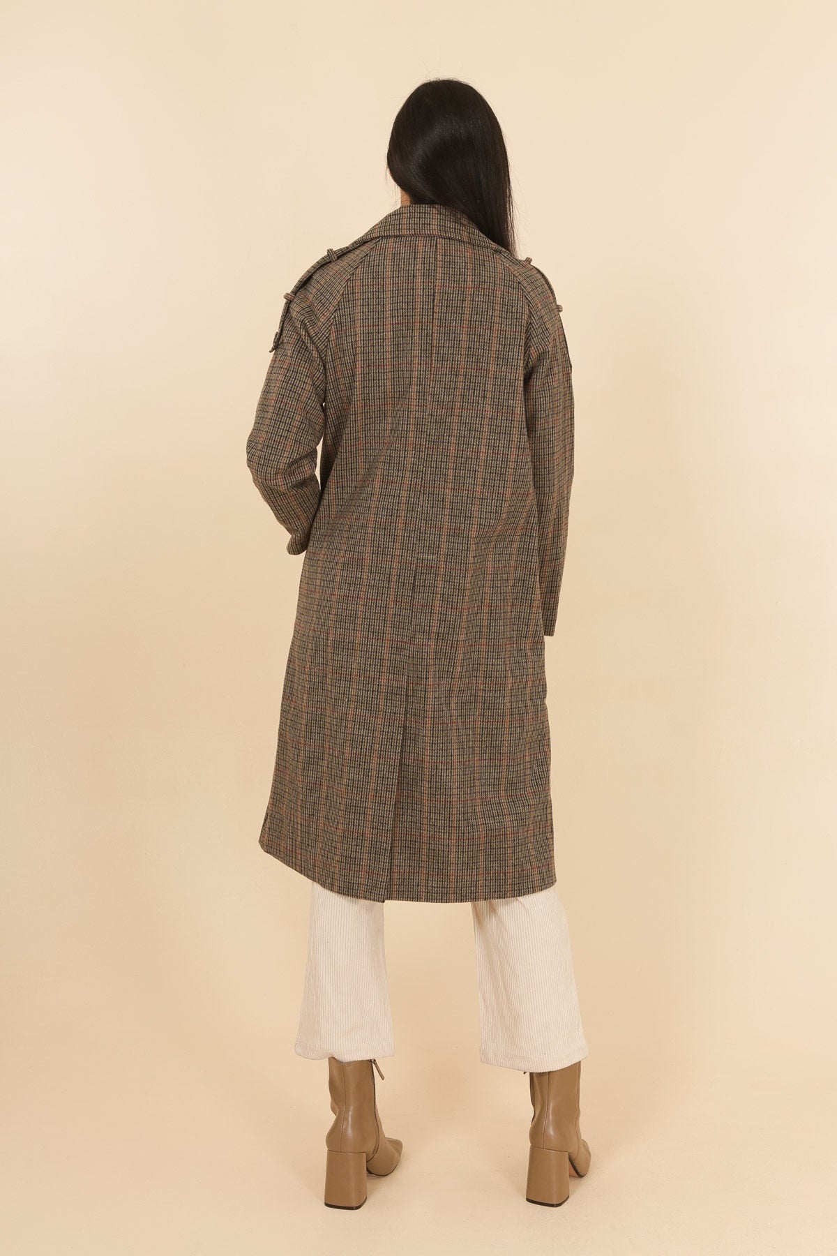 3818 Manteau à carreaux