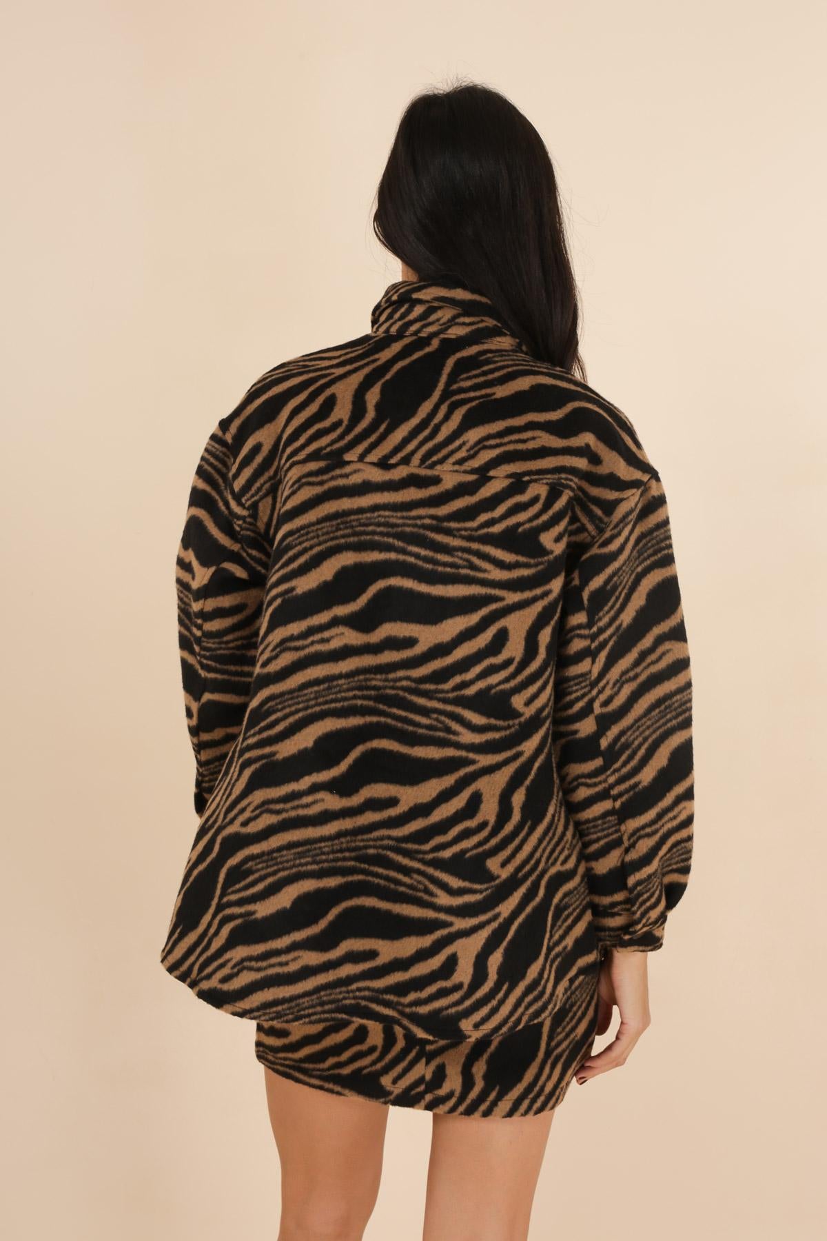 3820 Surchemise zébrée