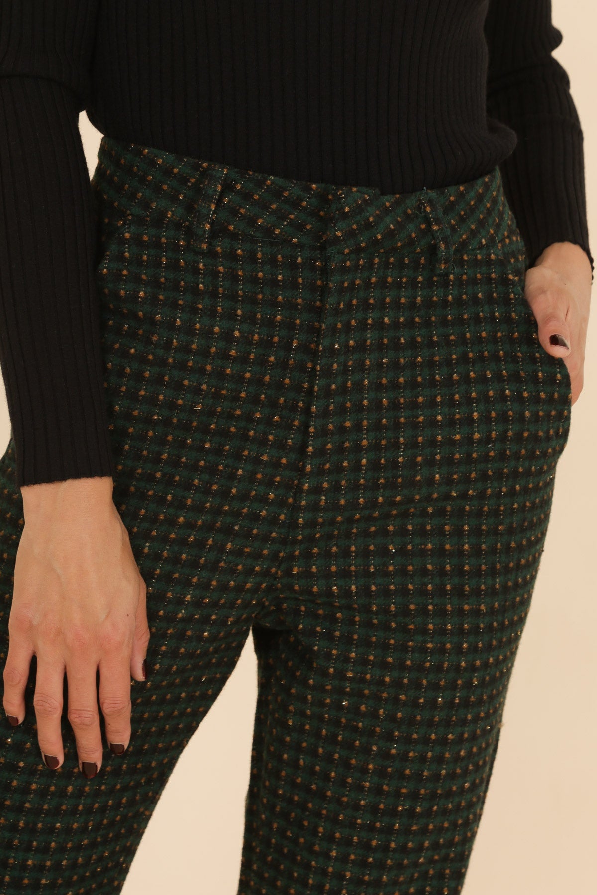 3852 Pantalon à carreaux