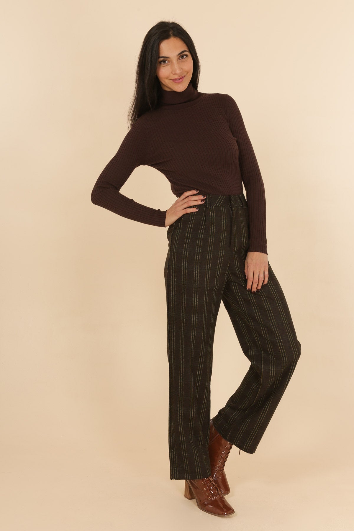 3866 Pantalon à carreaux