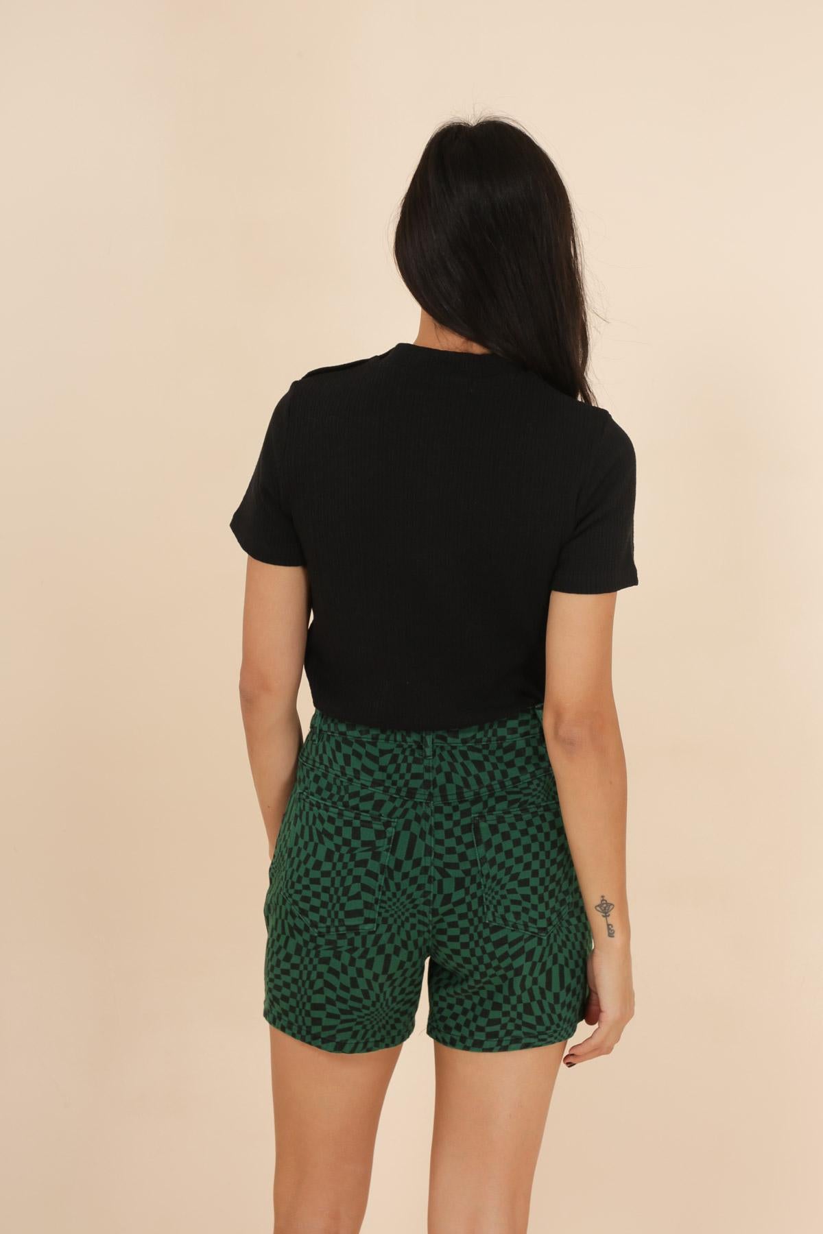 3888 Short psychédélique