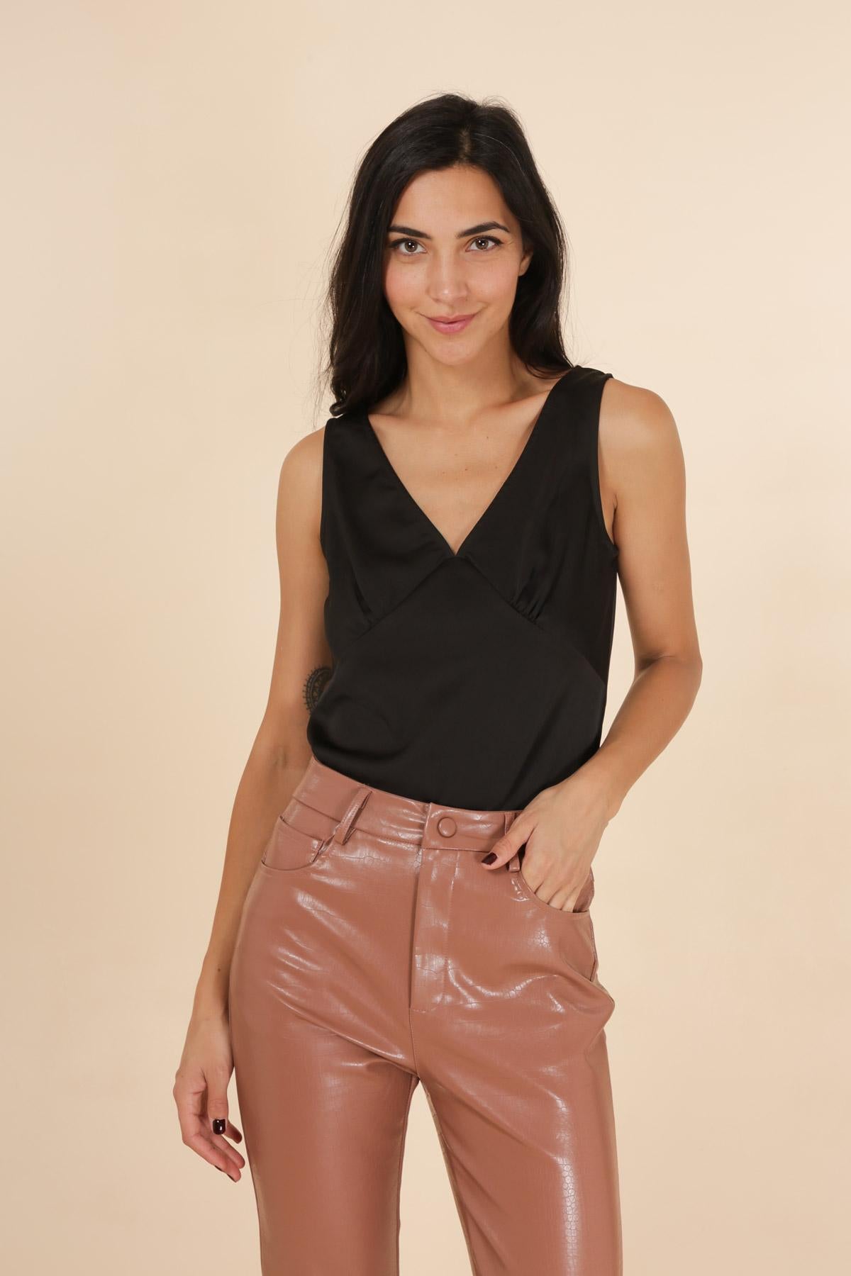 3890 Débardeur satiné