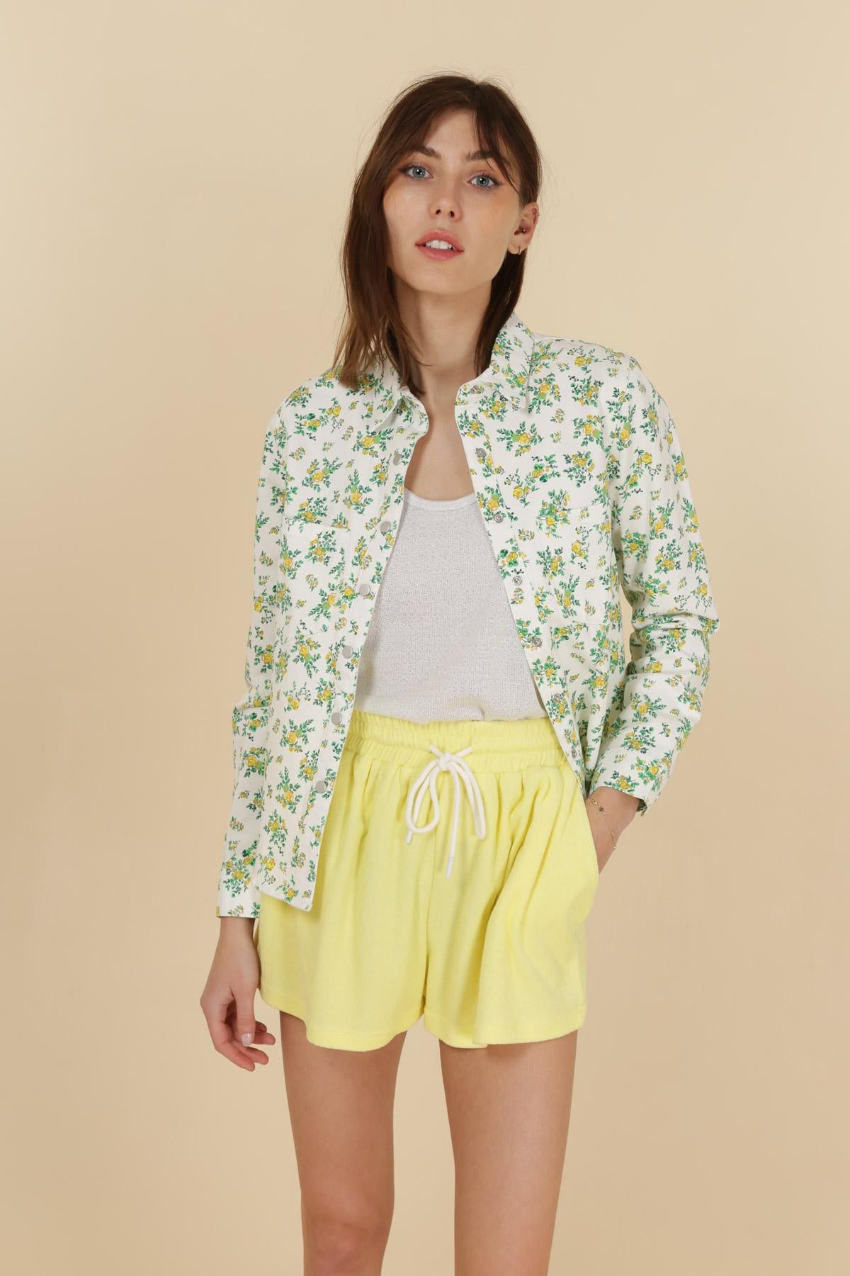 3930 Chemise fleurie