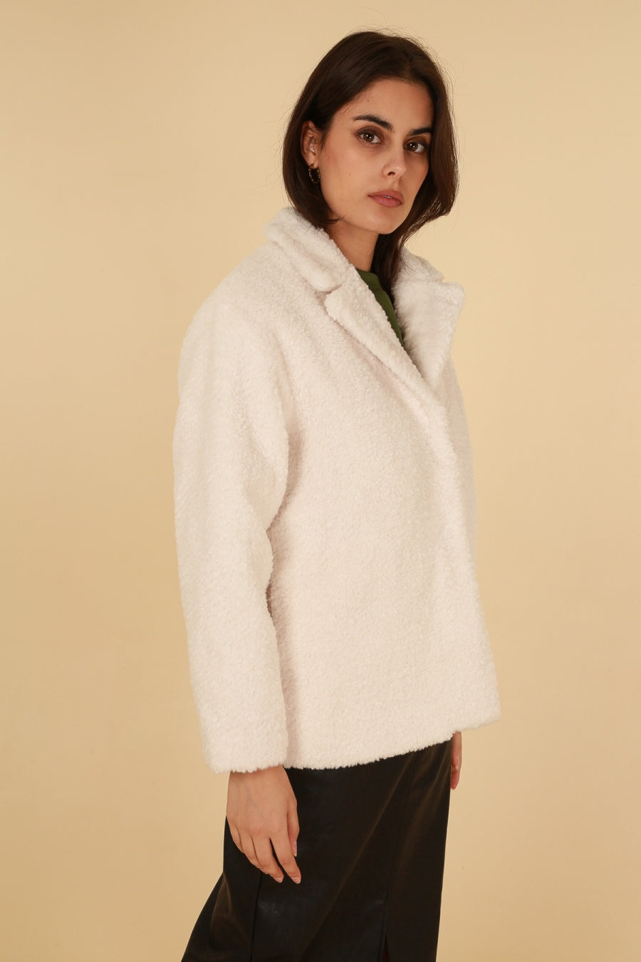 5096 Manteau à bouclettes