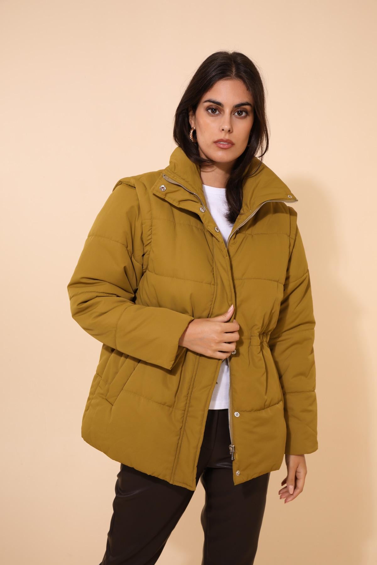 5099 Chaqueta acolchada de cuello alto