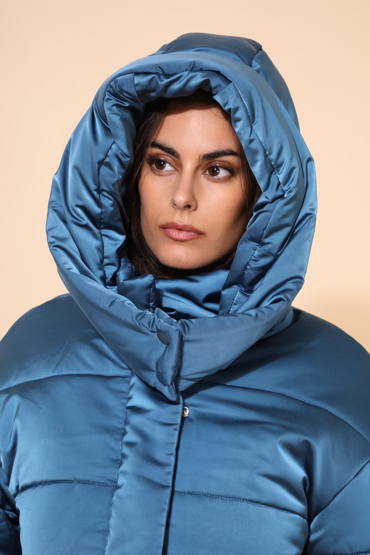 5100 Chaqueta de plumón de satén