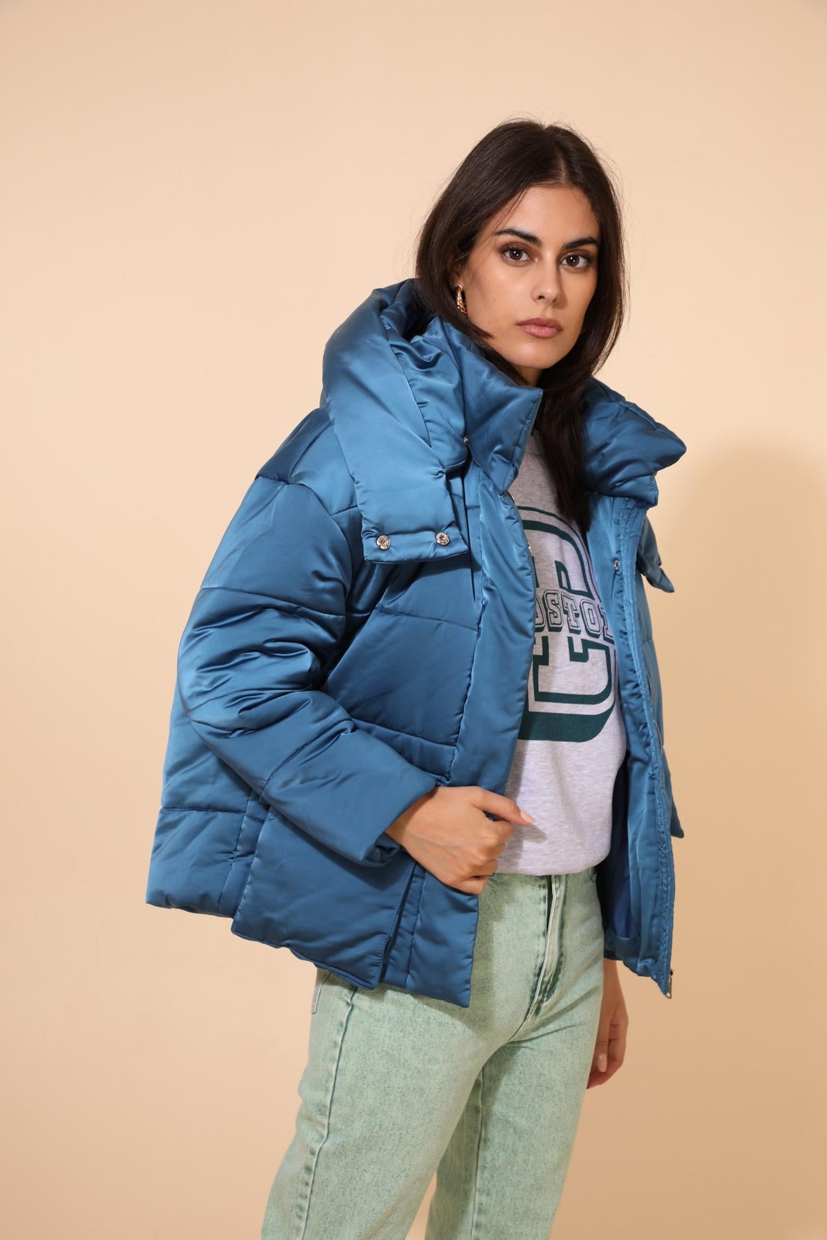 5100 Chaqueta de plumón de satén