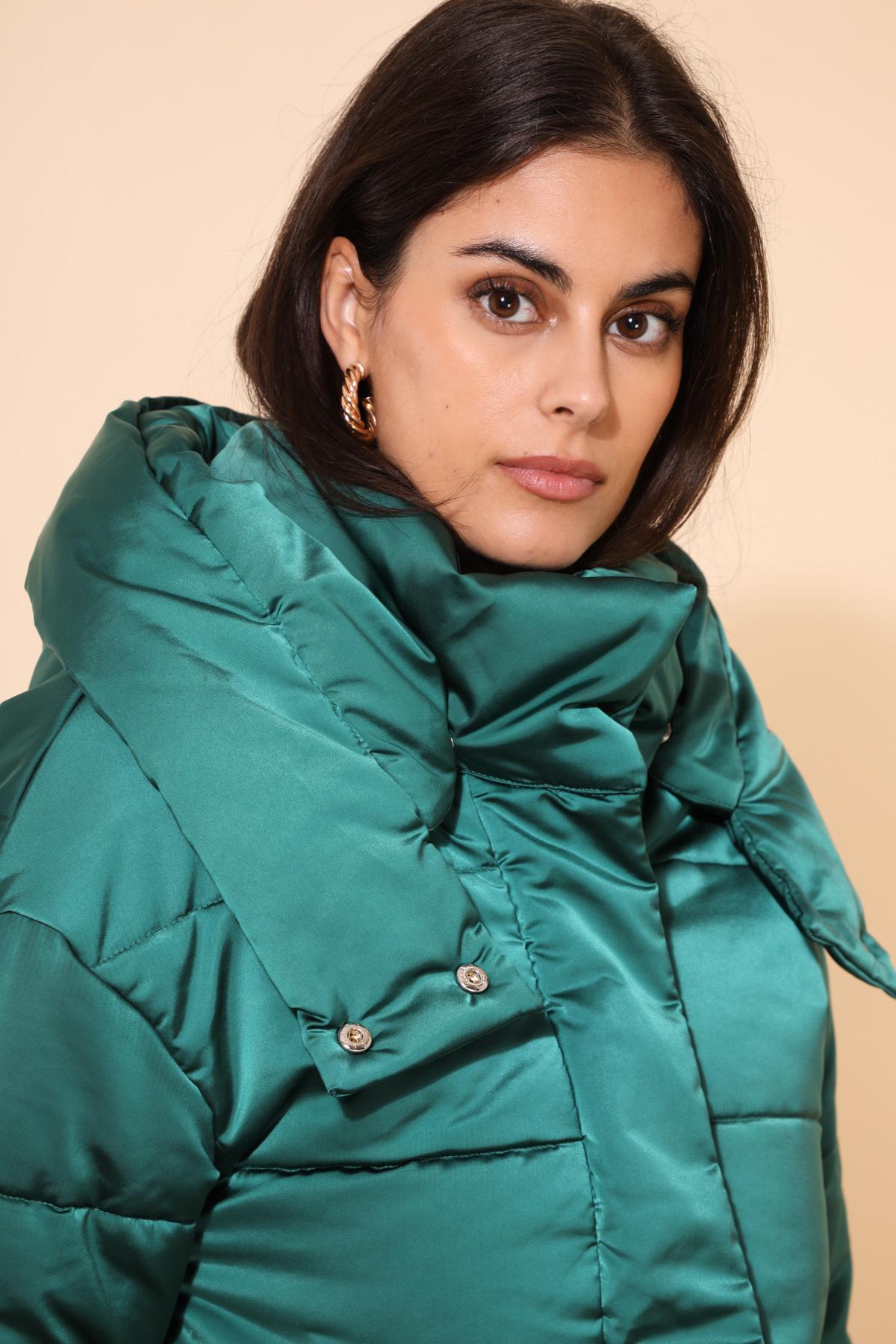 5100 Chaqueta de plumón de satén