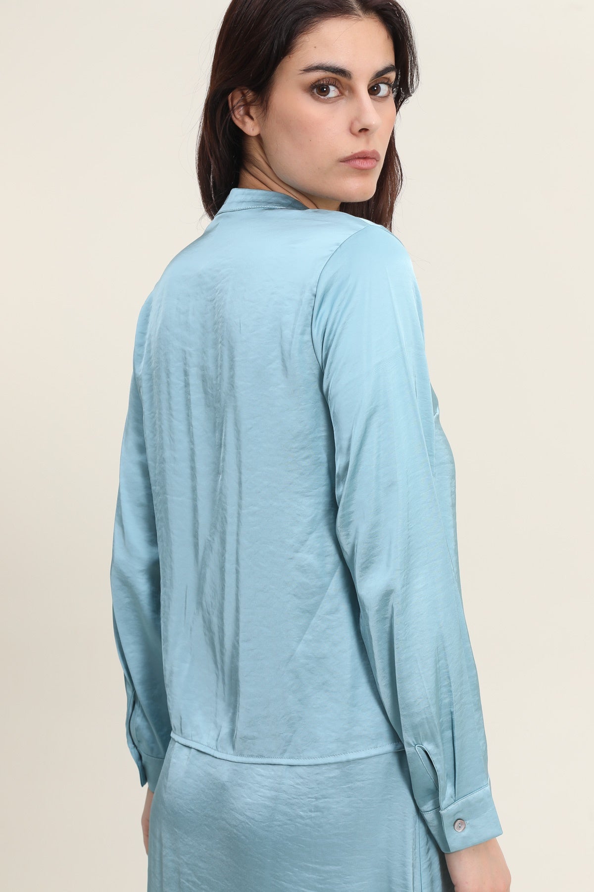 5292 Blusa de satén