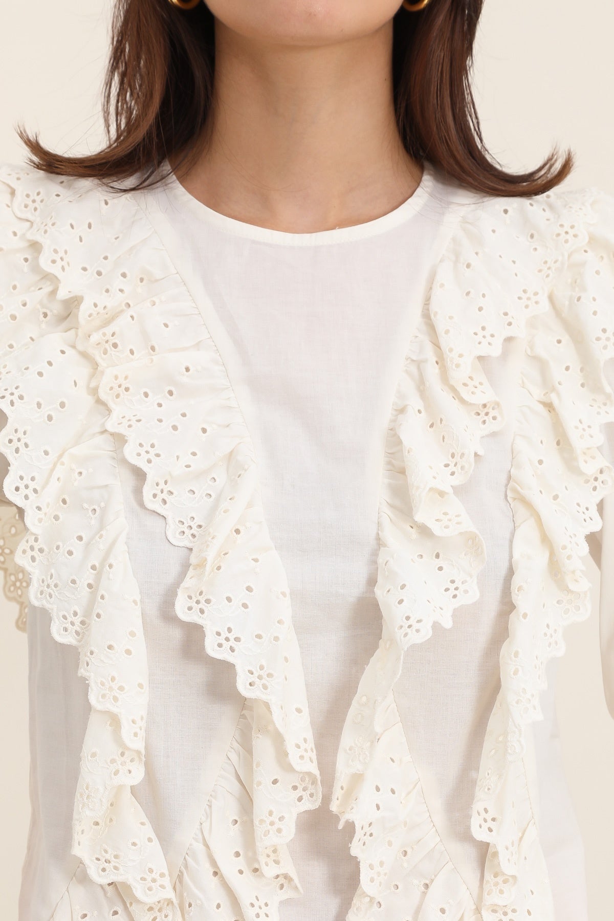 5328 Blusa con volantes