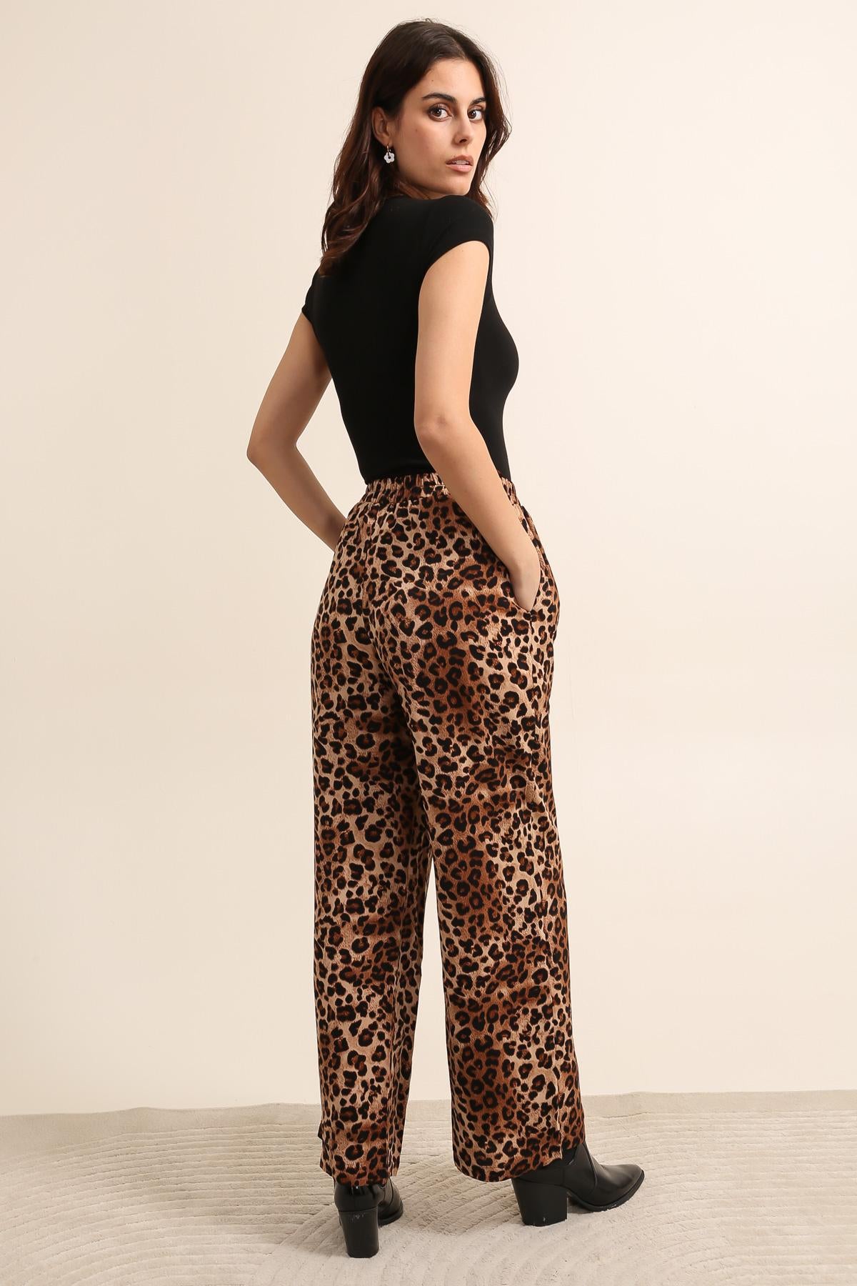 5566 Pantalon léopard