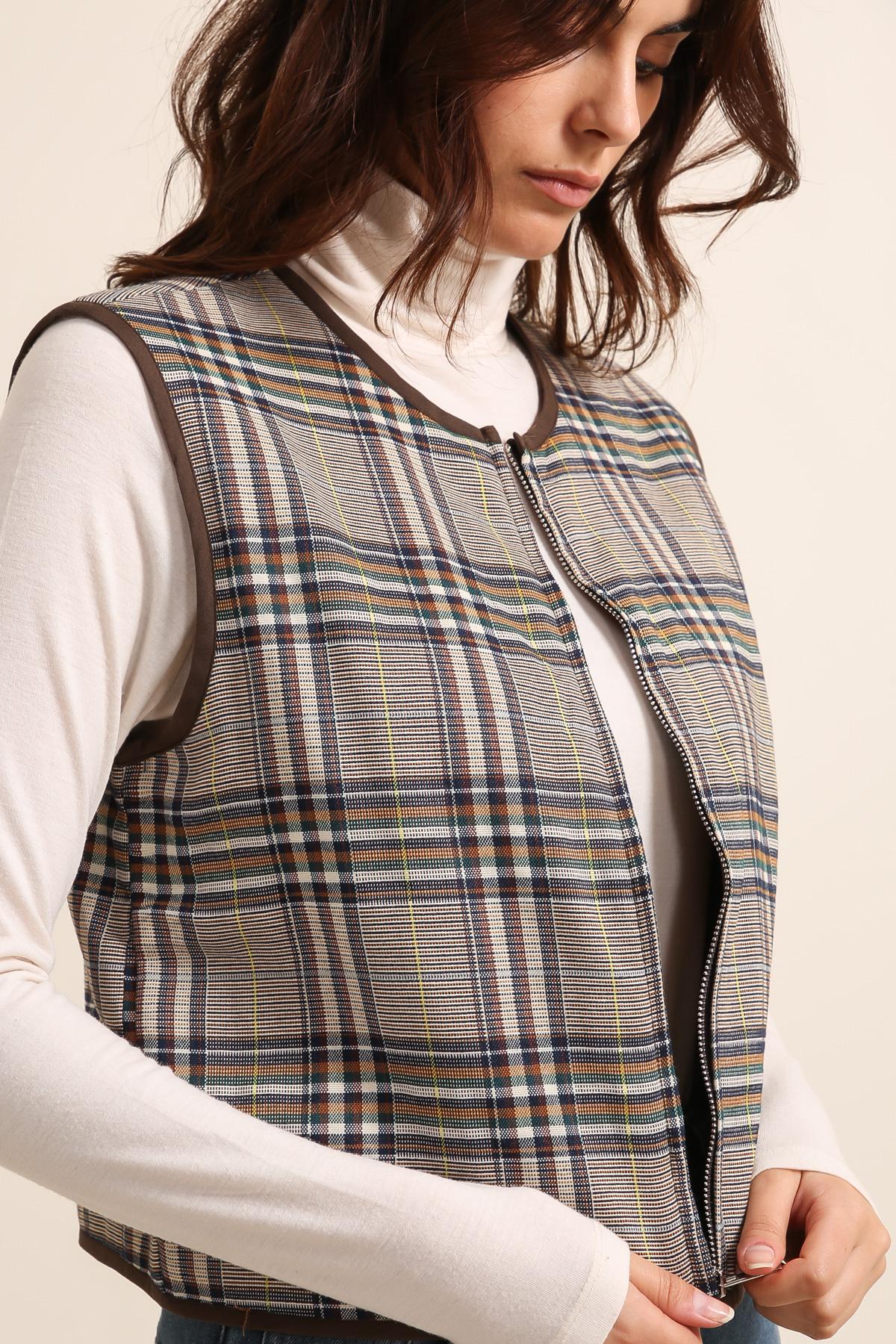 5567 Gilet à carreaux