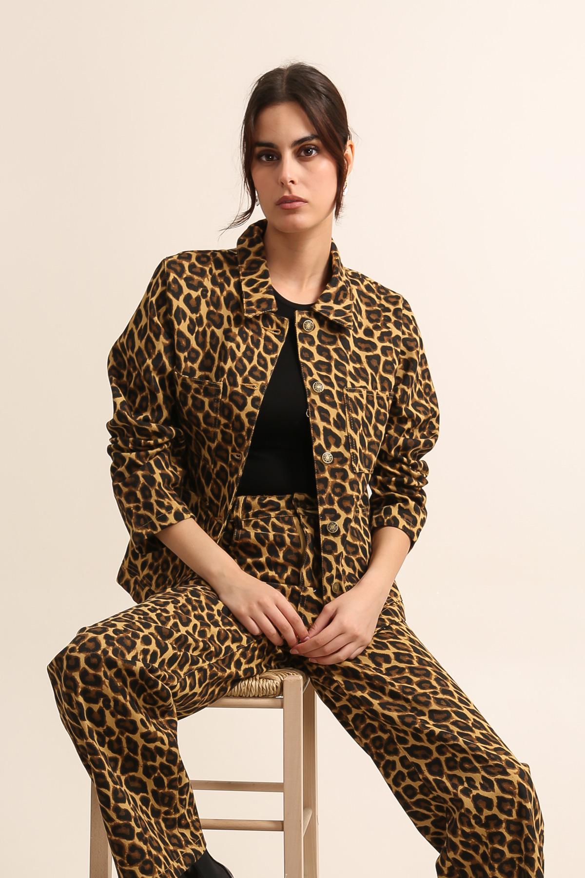 5568 Veste léopard