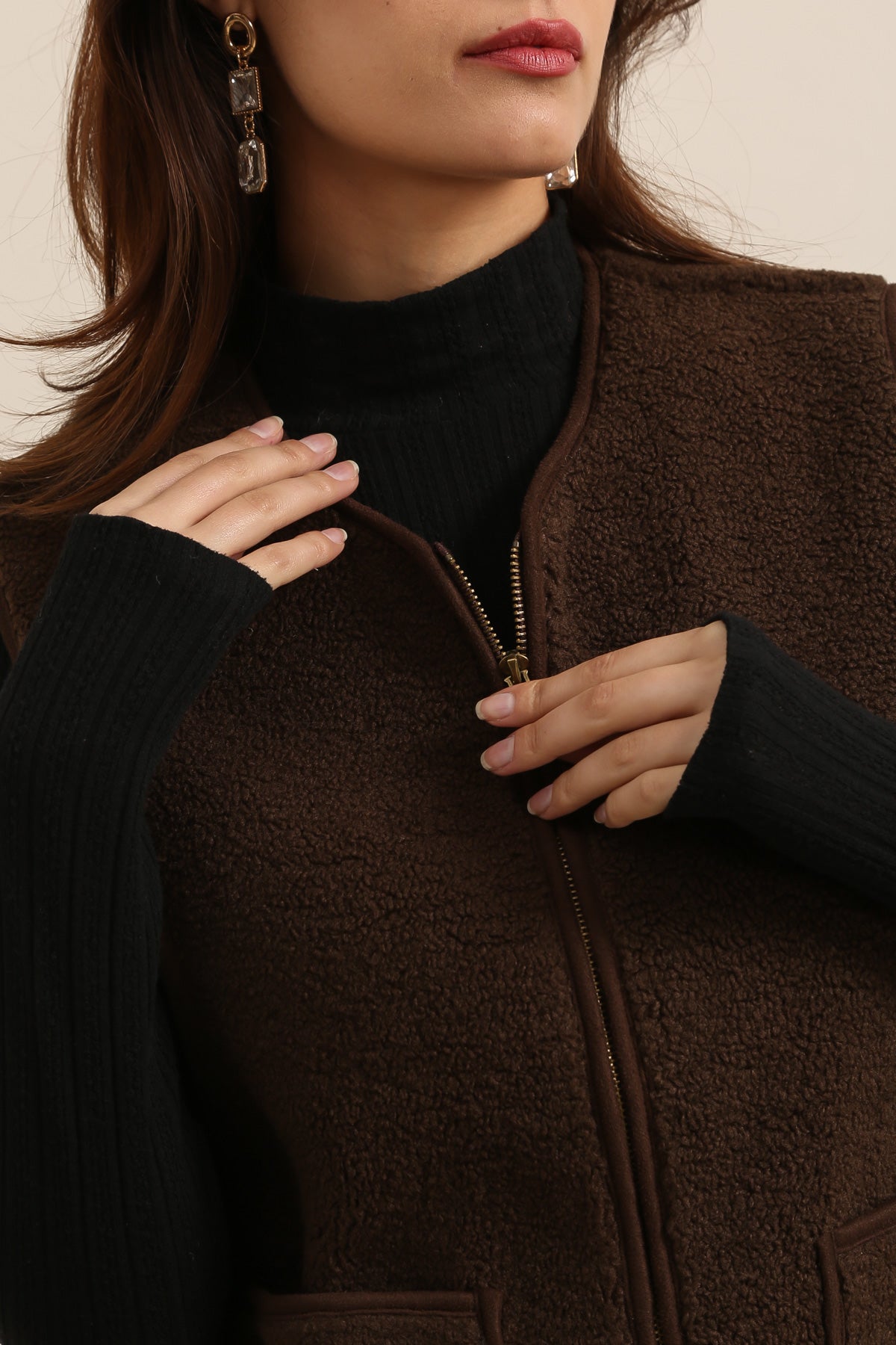 5663 Veste à bouclettes