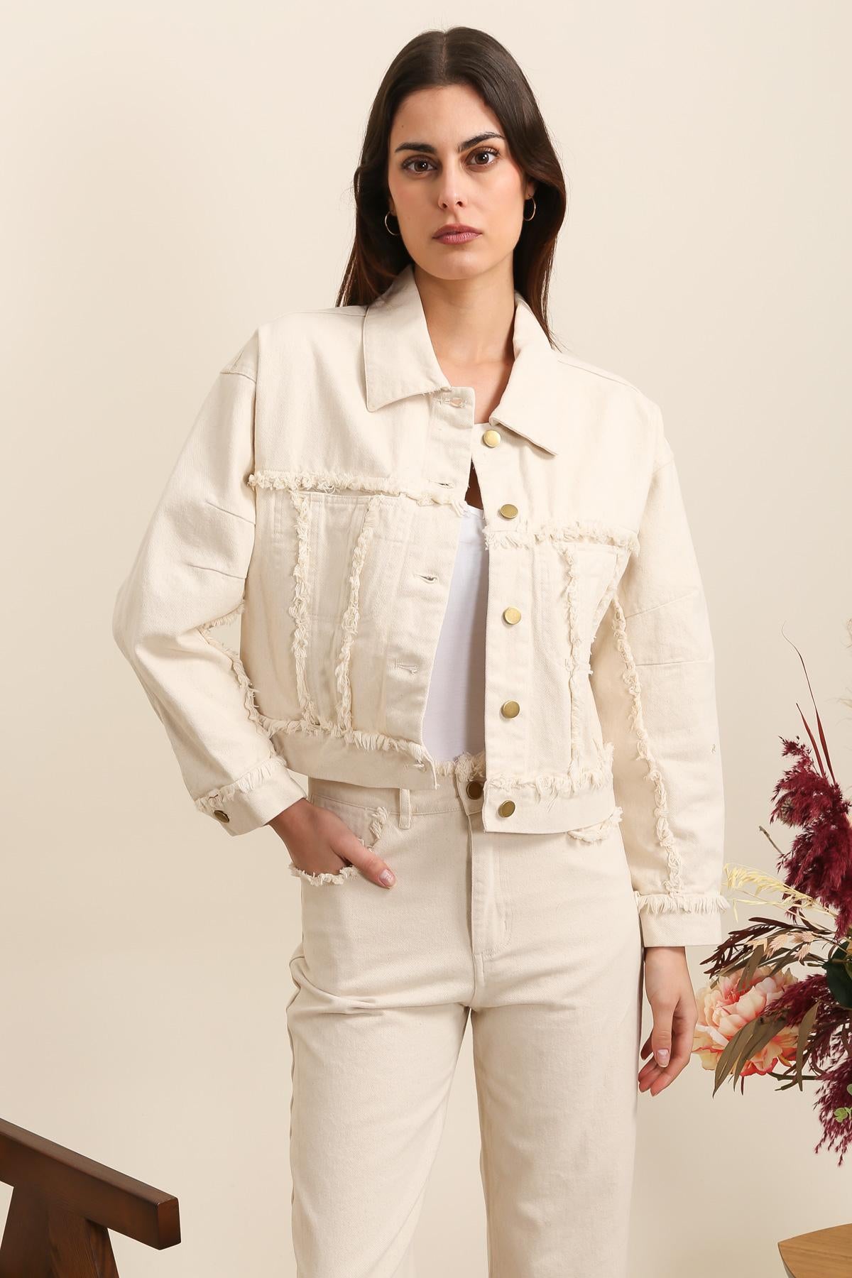 5699 Veste à franges