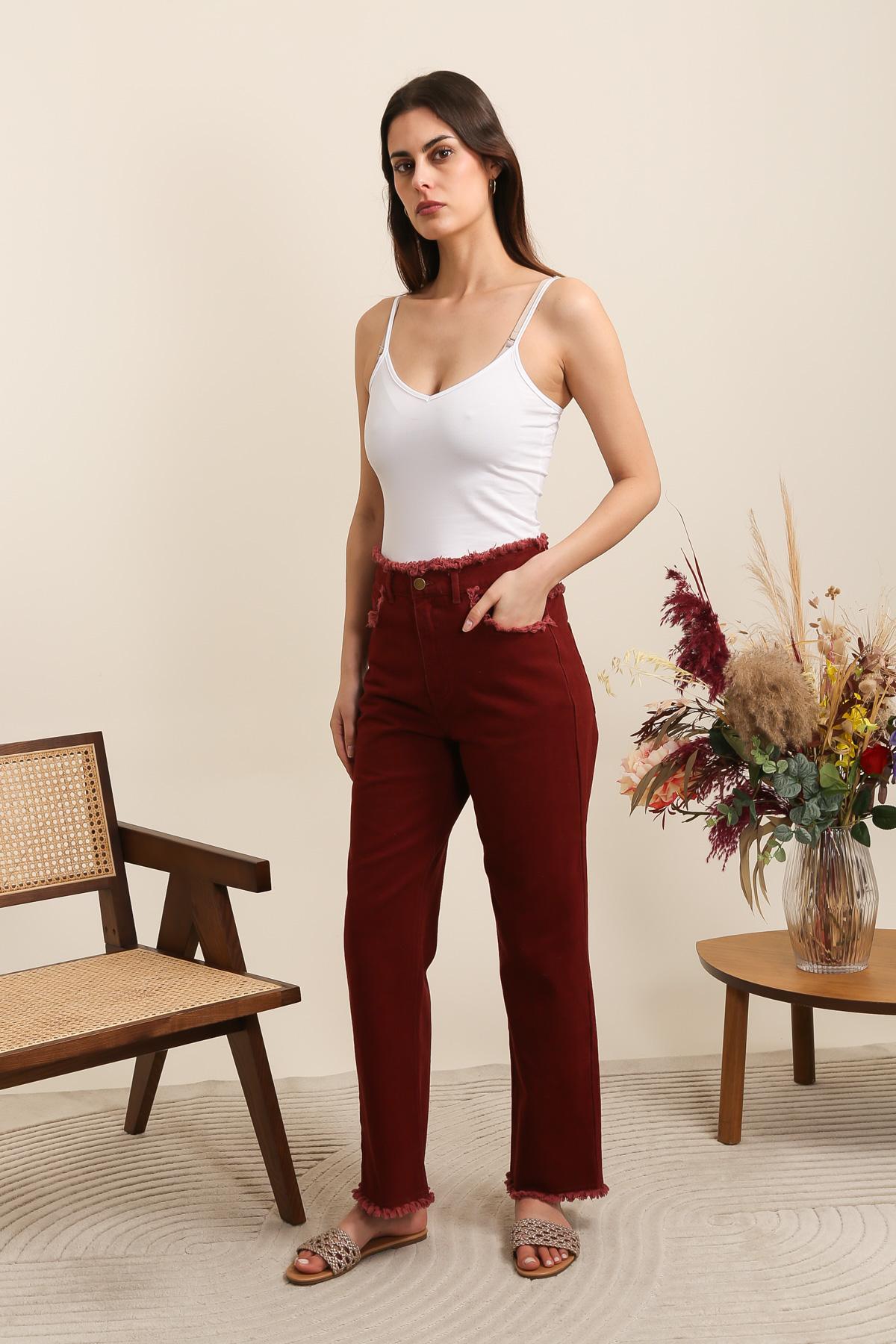5700 Pantalones con flecos