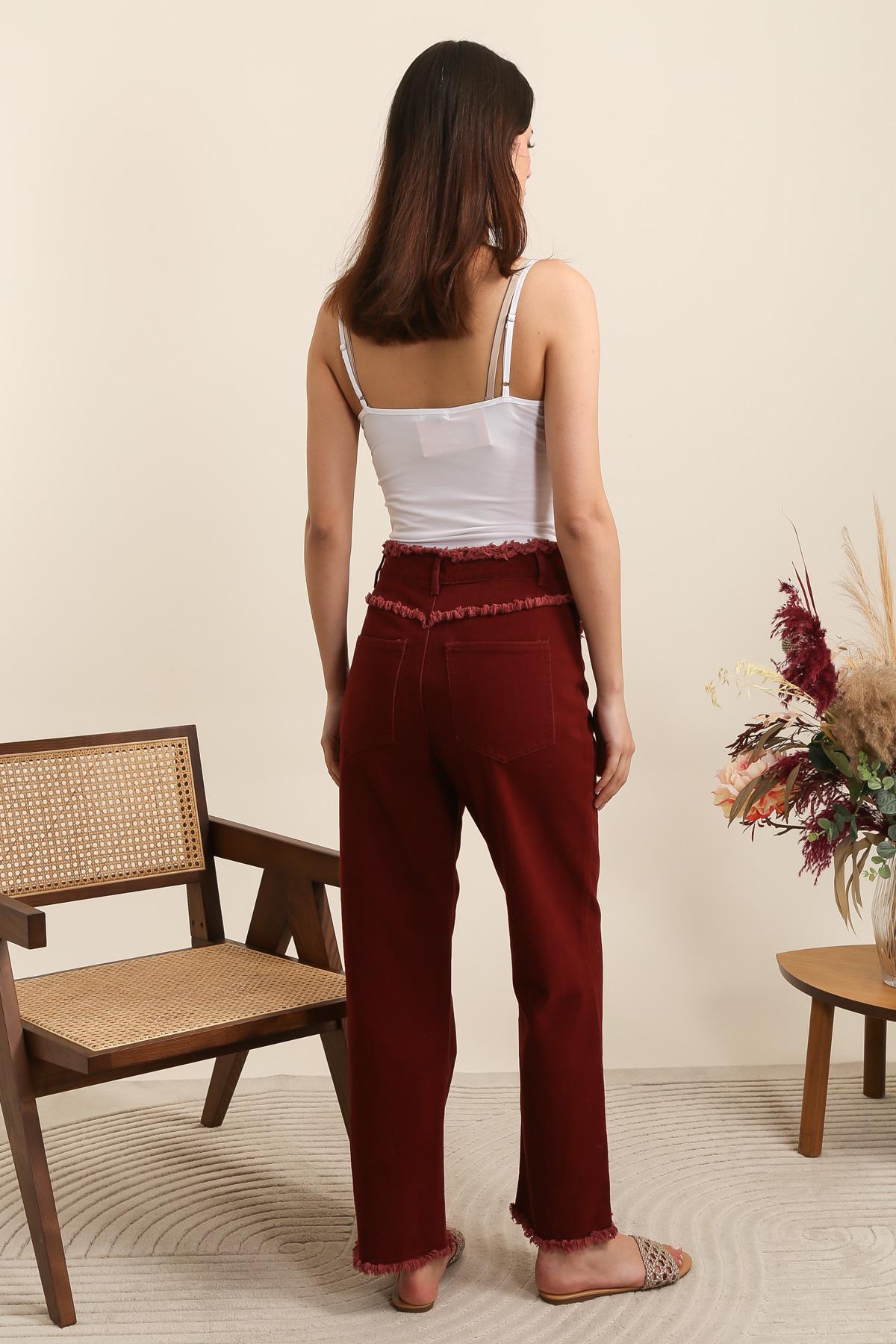 5700 Pantalones con flecos