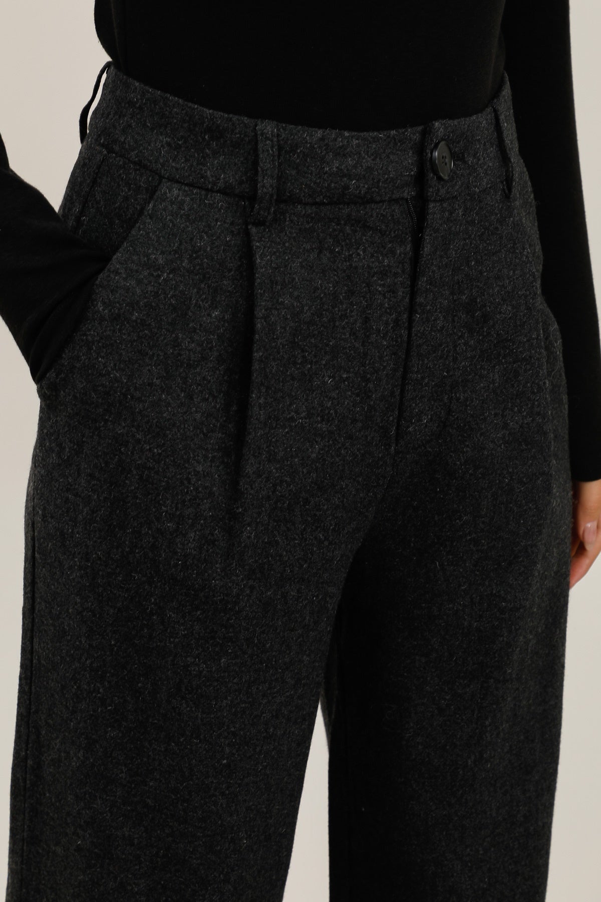 5925 Pantalon forme tailleur
